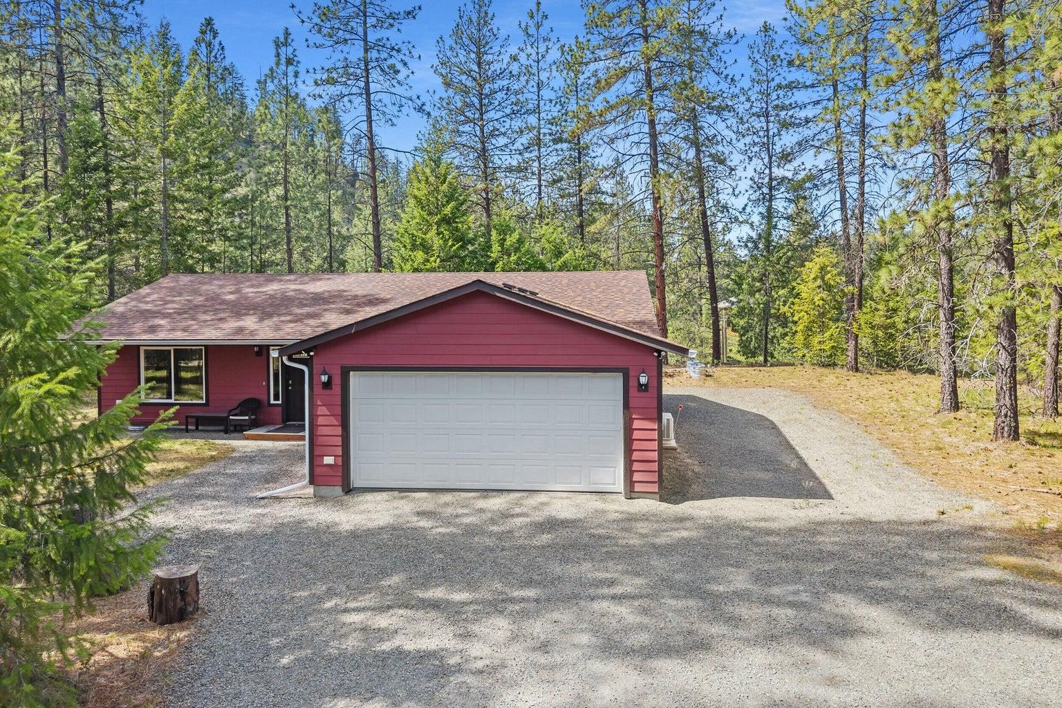 272 Eagle Dr - Photo 2