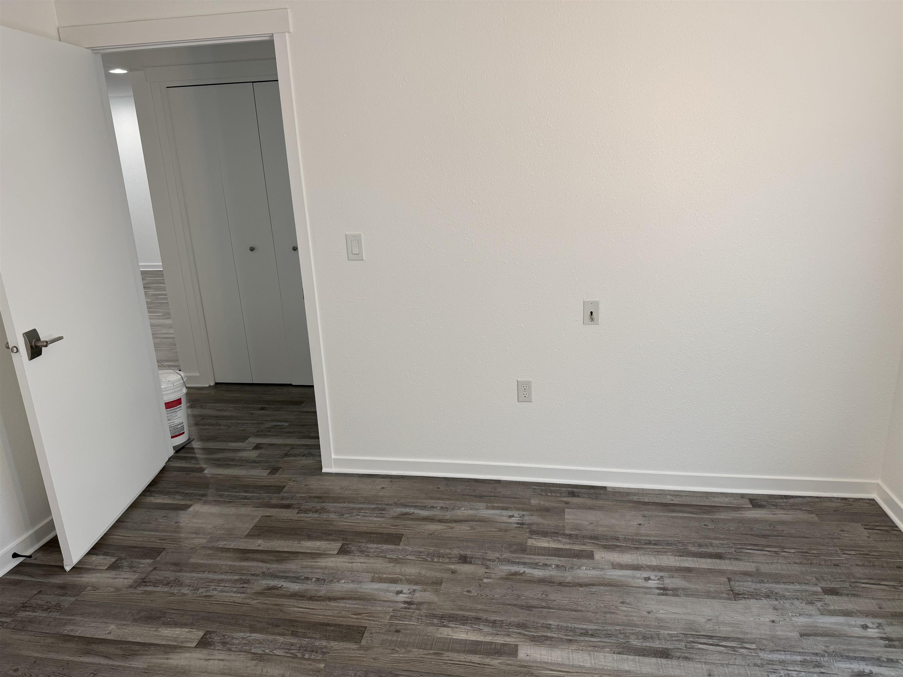 430 E 9TH Ave - Photo 25
