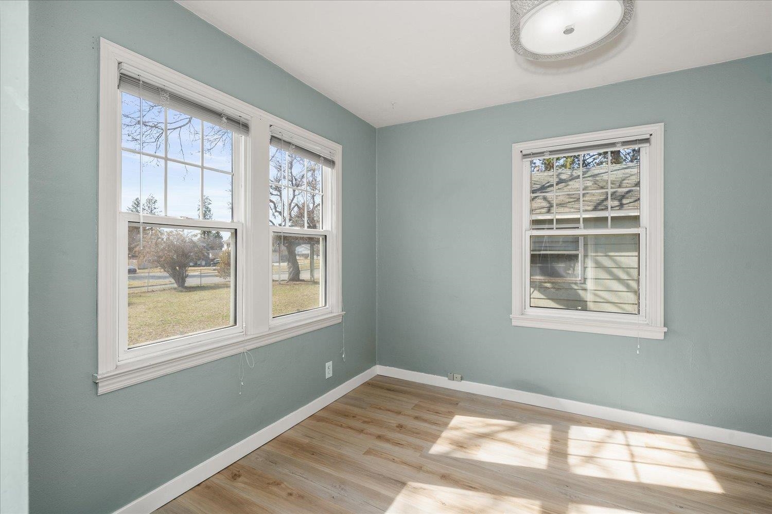 3407 E 35th Ave - Photo 12