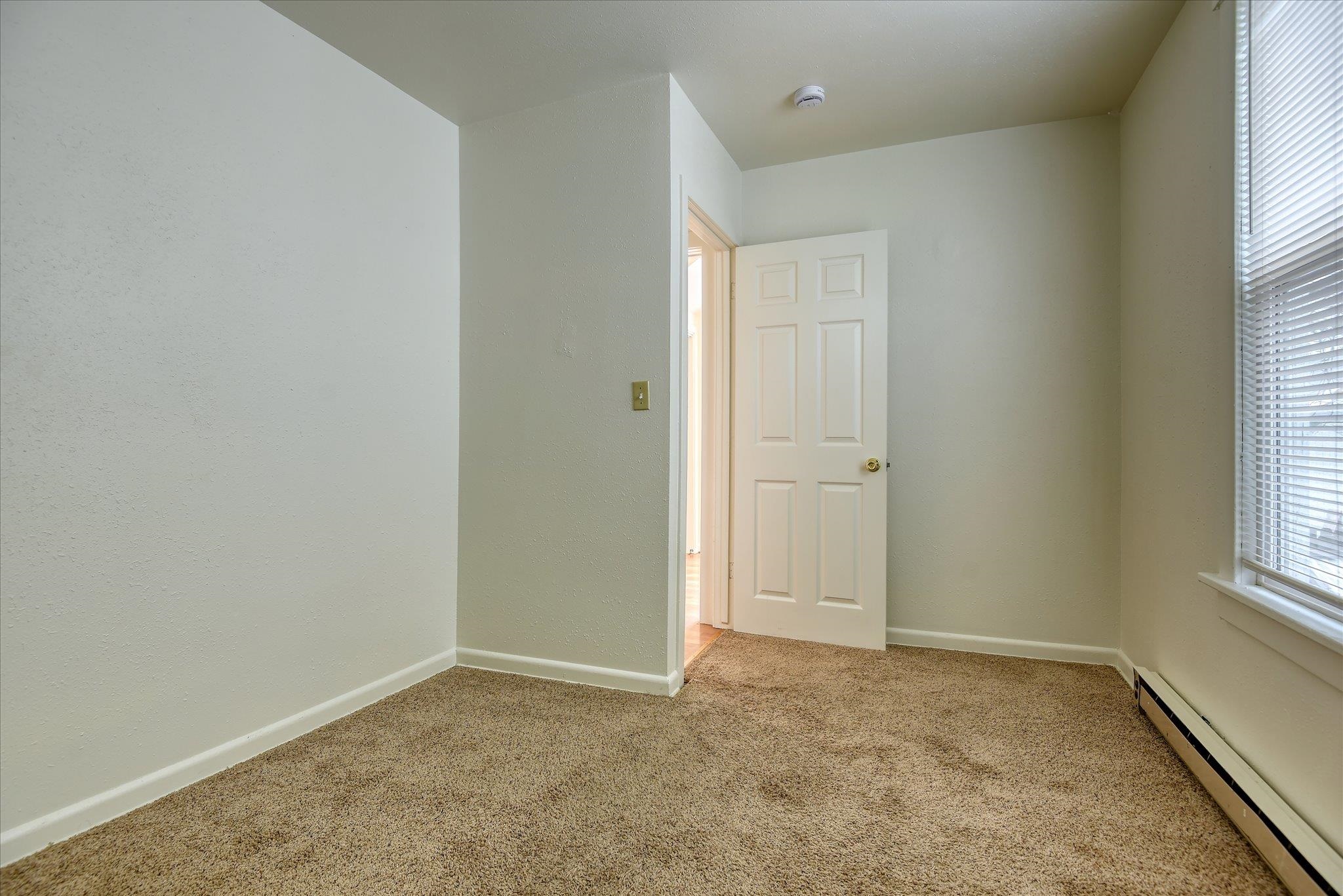 618 E 23RD Ave - Photo 16