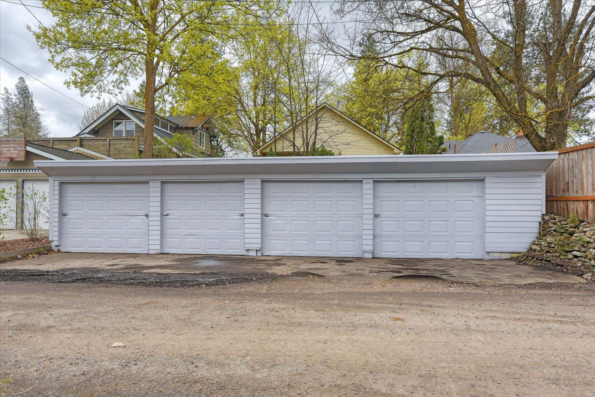 618 E 23RD Ave - Photo 25