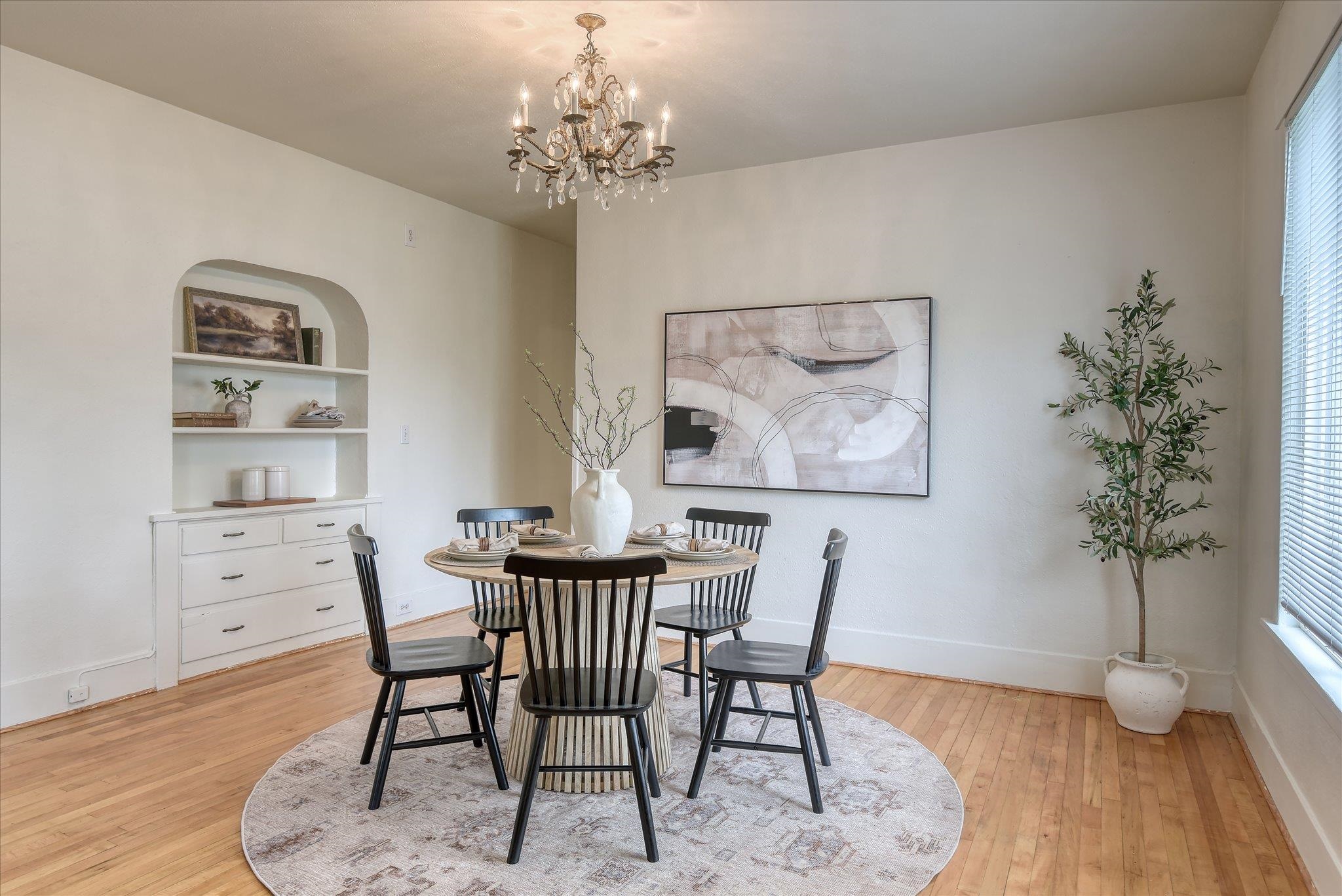 618 E 23RD Ave - Photo 6