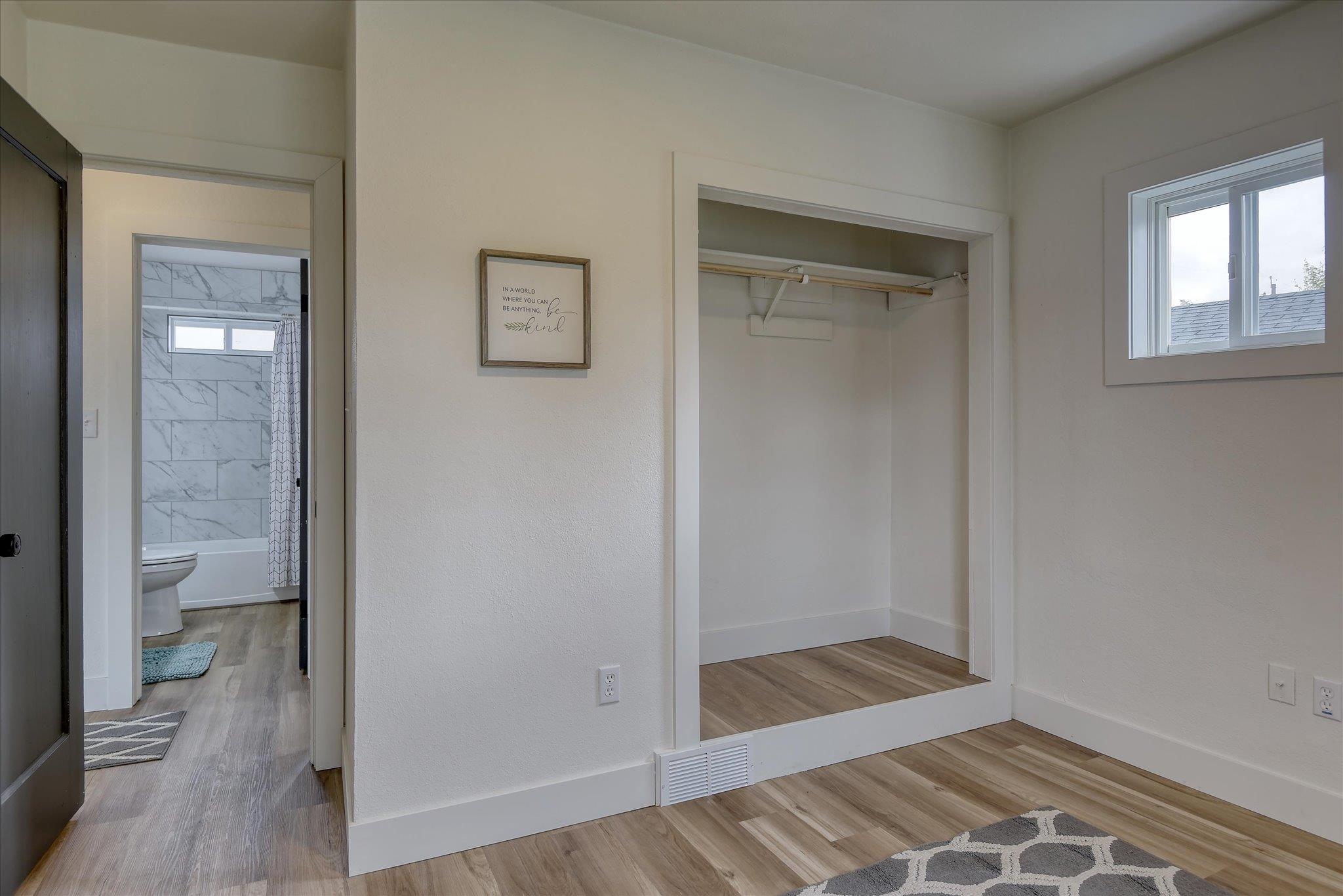 14511 E Heroy Ave - Photo 11