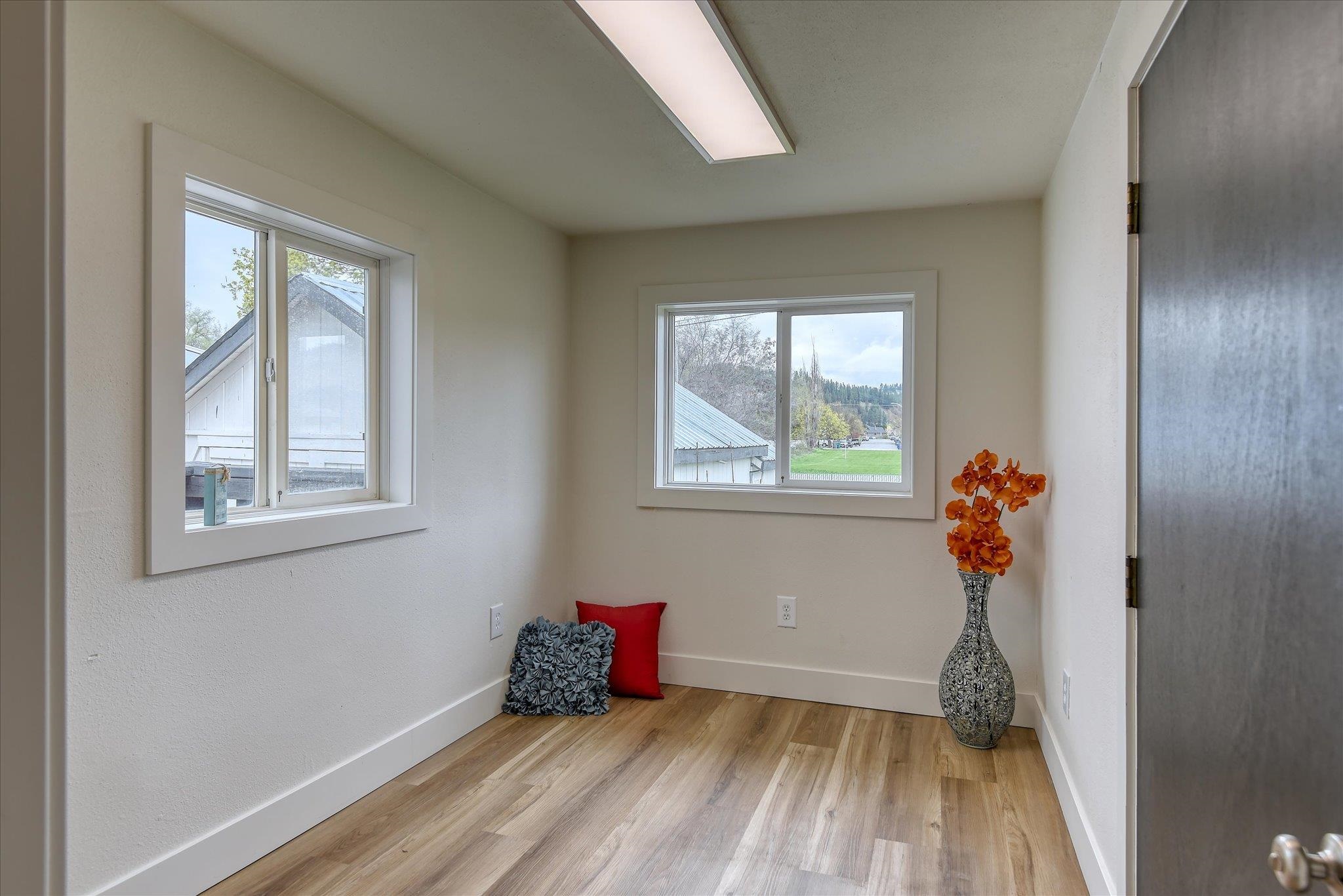 14511 E Heroy Ave - Photo 9