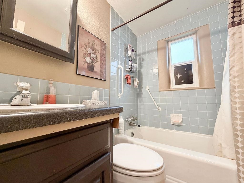 4707 N Elm St - Photo 12