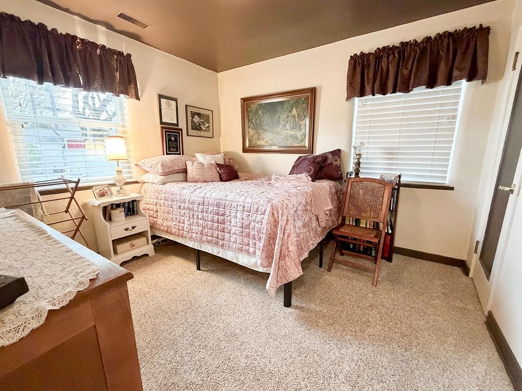 4707 N Elm St - Photo 16