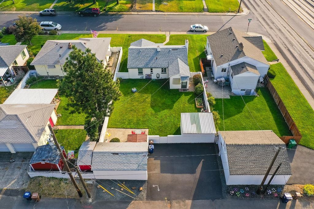 4707 N Elm St - Photo 22