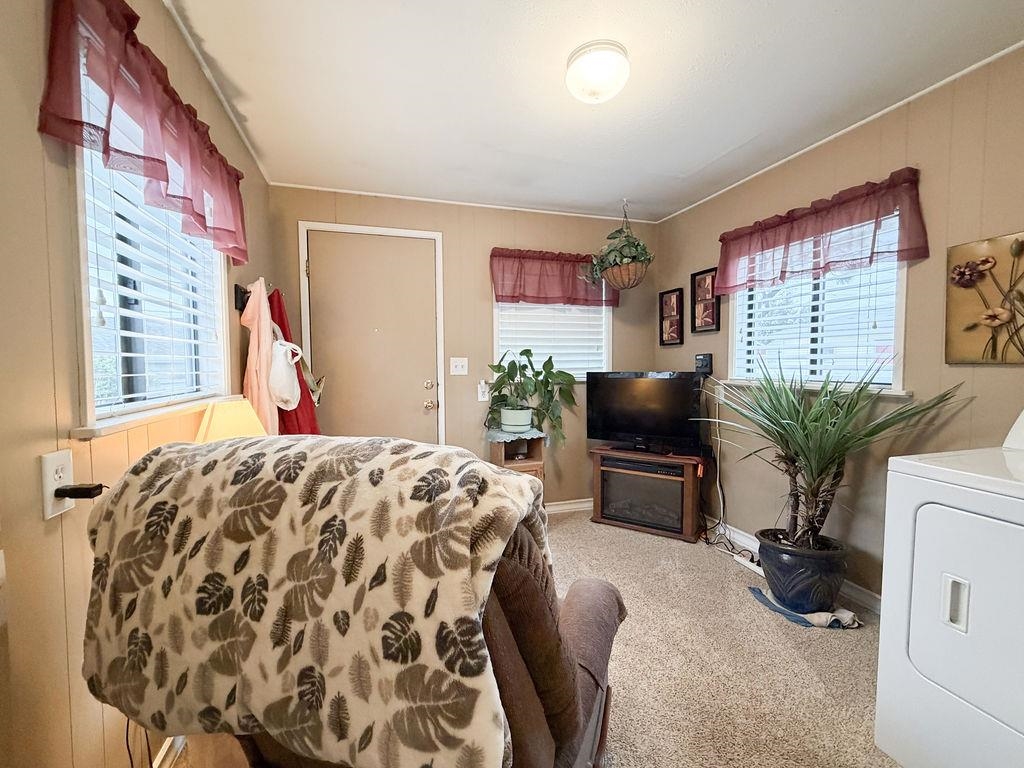 4707 N Elm St - Photo 10
