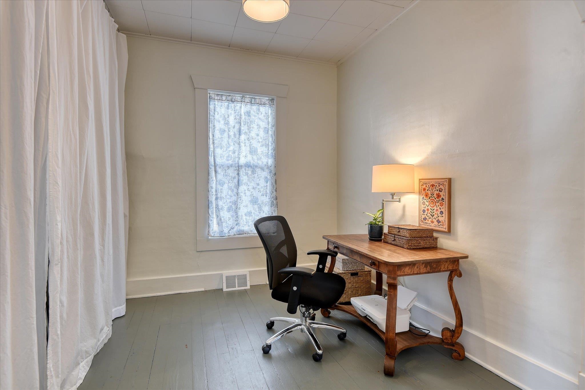 2221 W Mission Ave - Photo 14