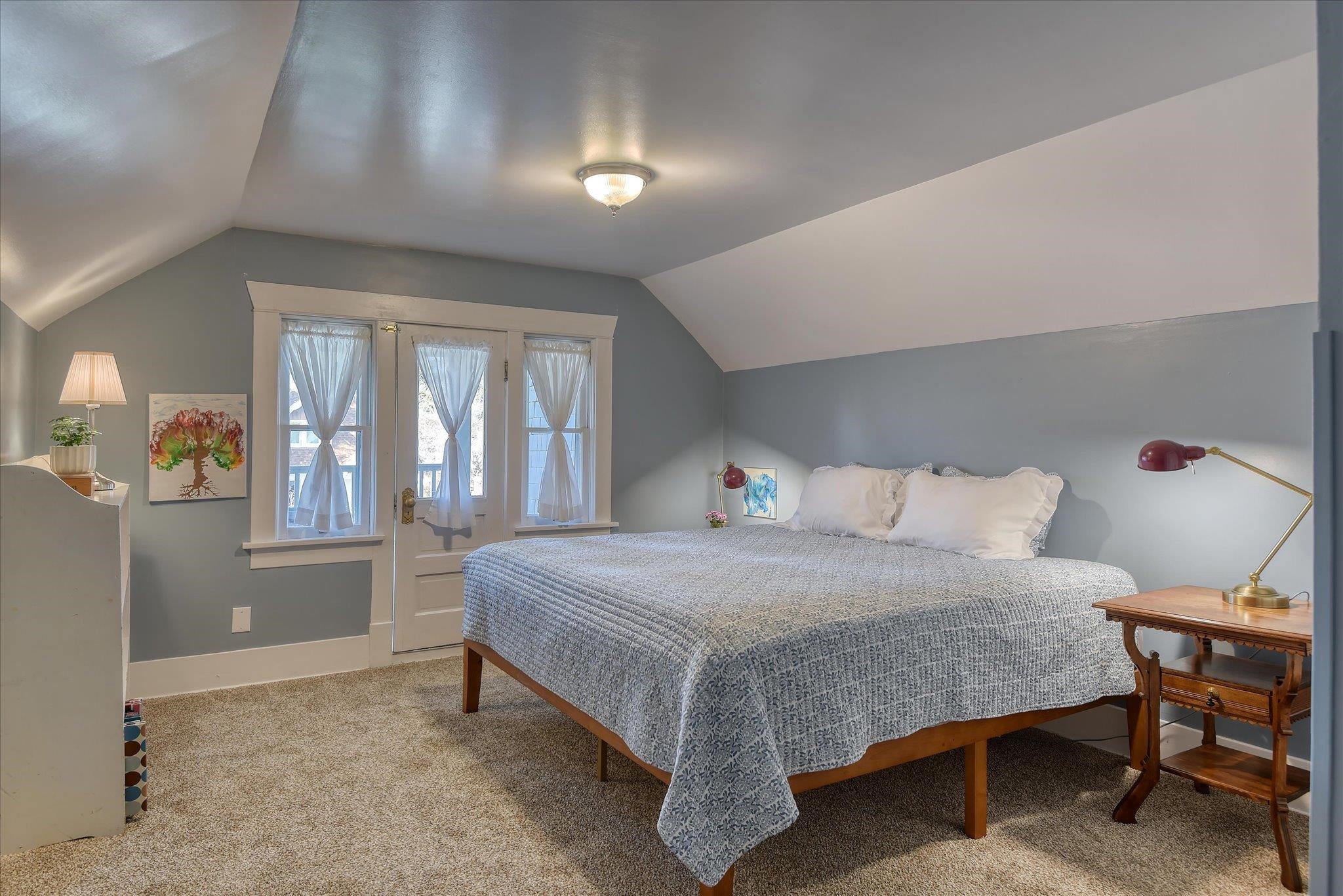 2221 W Mission Ave - Photo 22