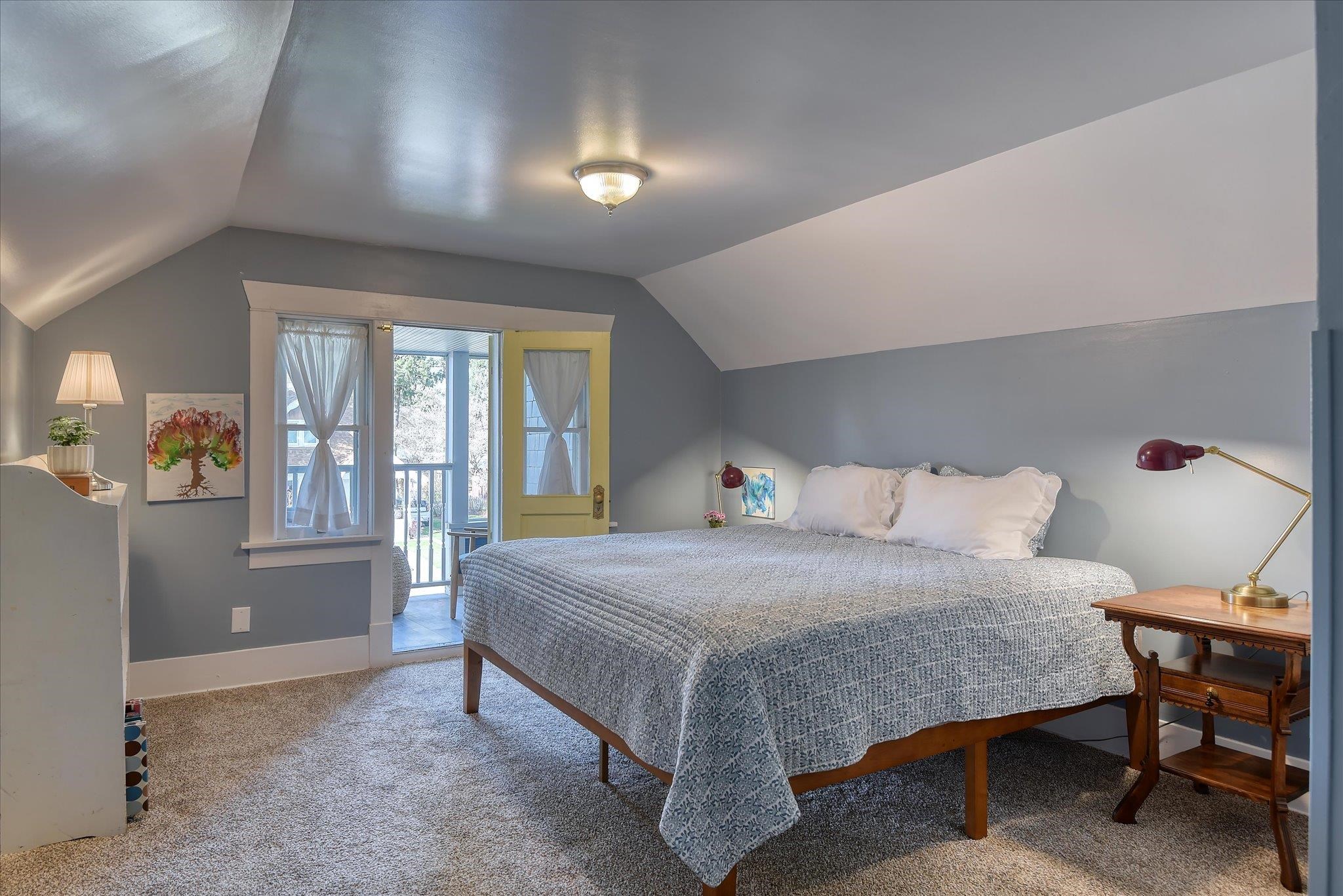2221 W Mission Ave - Photo 23