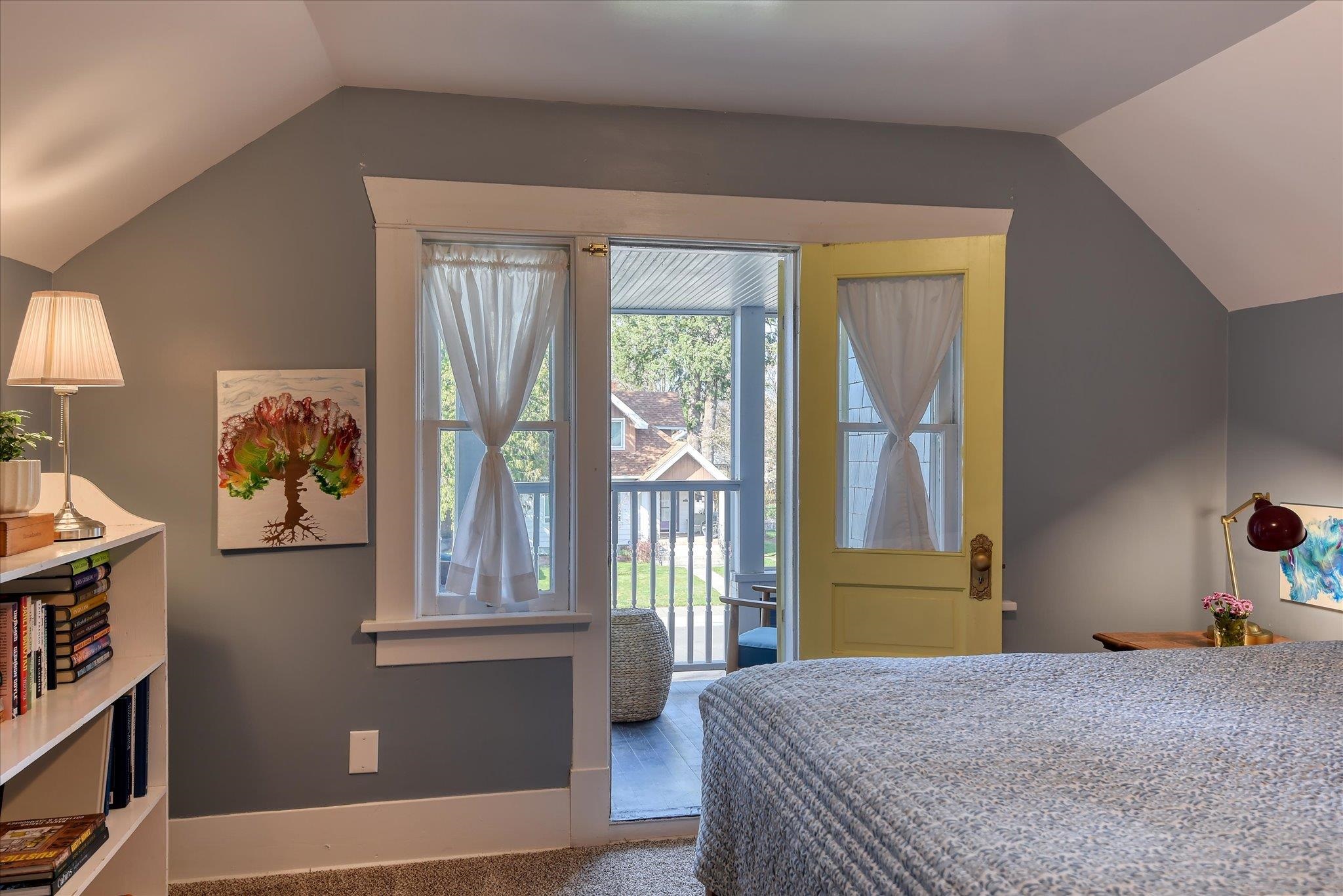 2221 W Mission Ave - Photo 24