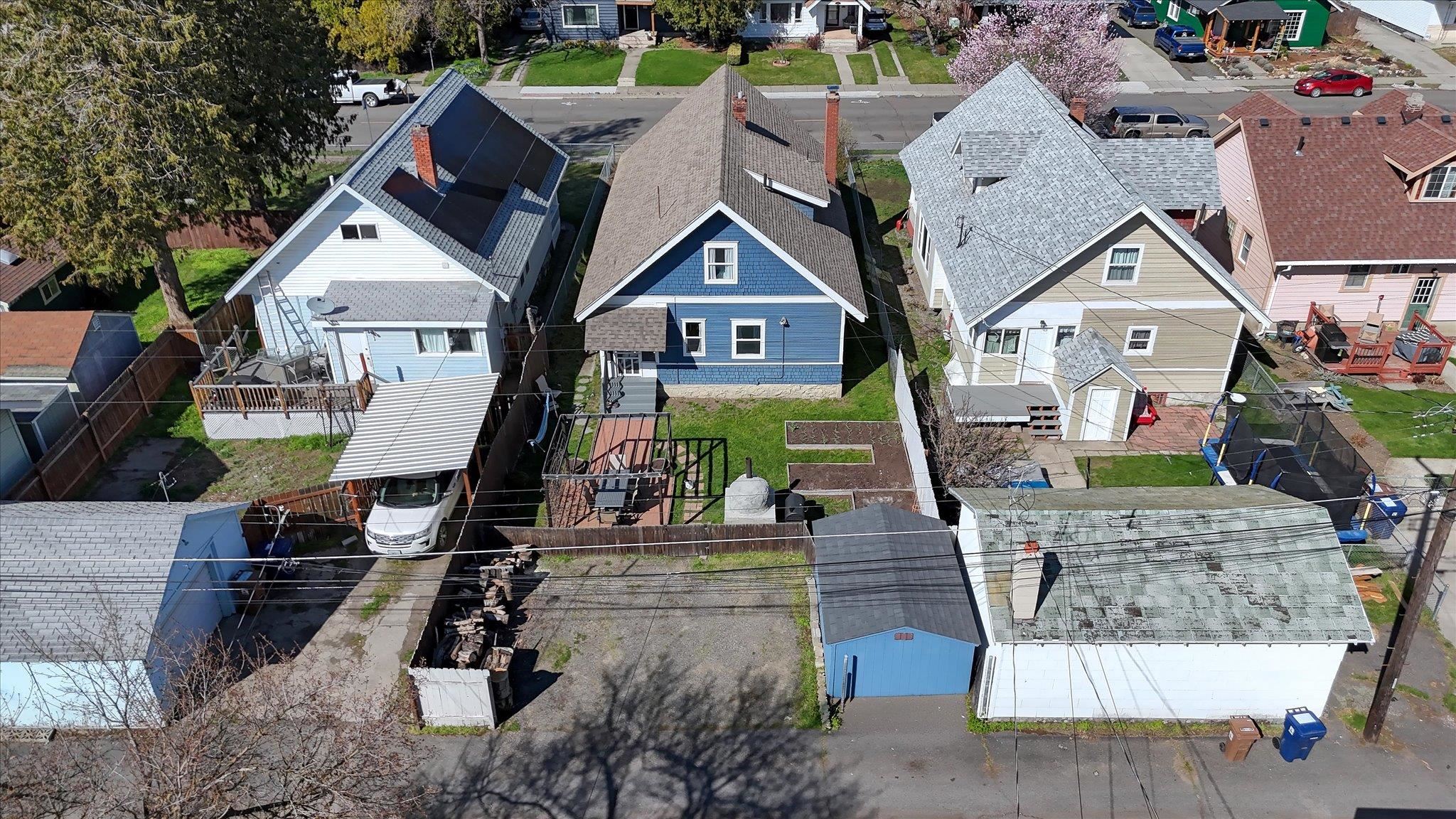2221 W Mission Ave - Photo 30