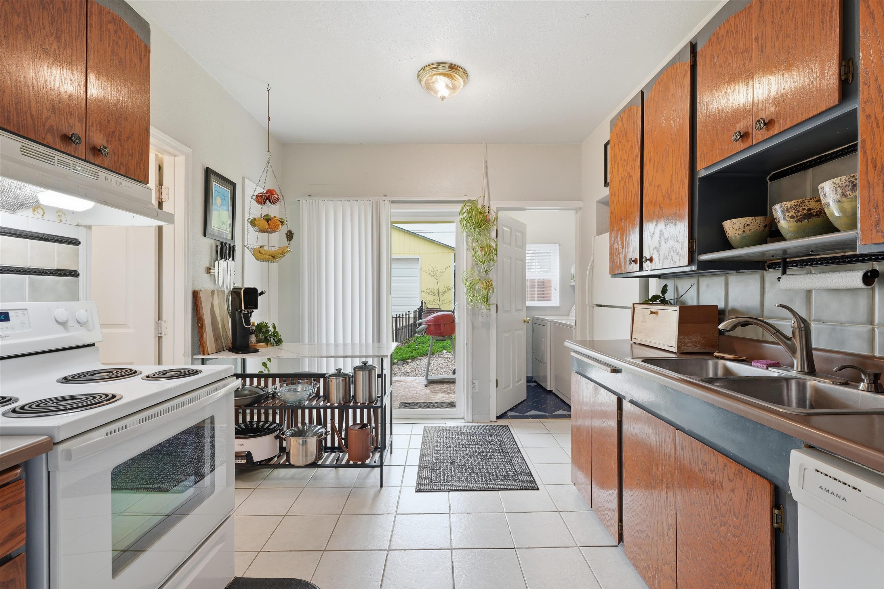 1507 E Bridgeport Ave - Photo 14
