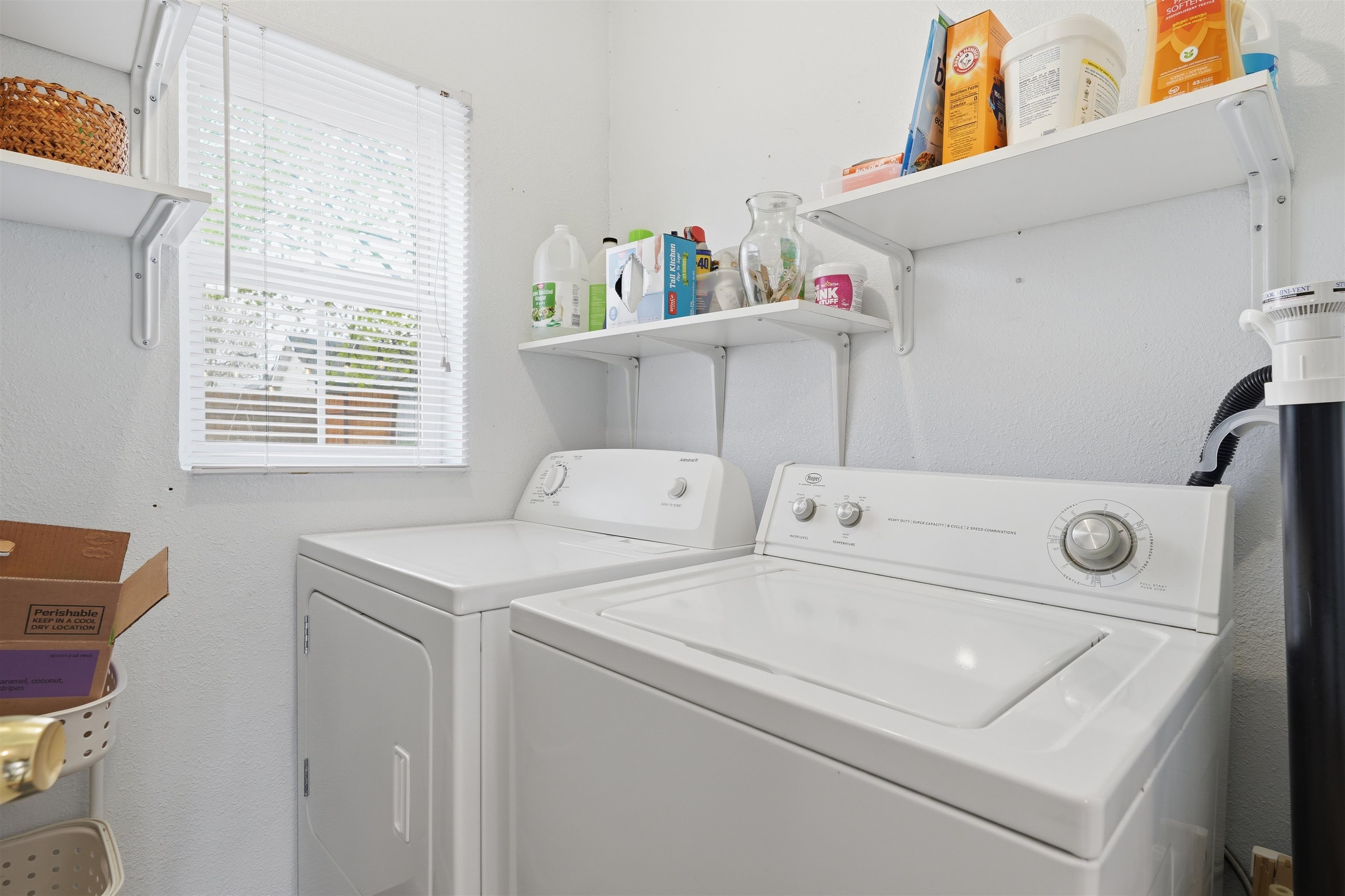 1507 E Bridgeport Ave - Photo 20