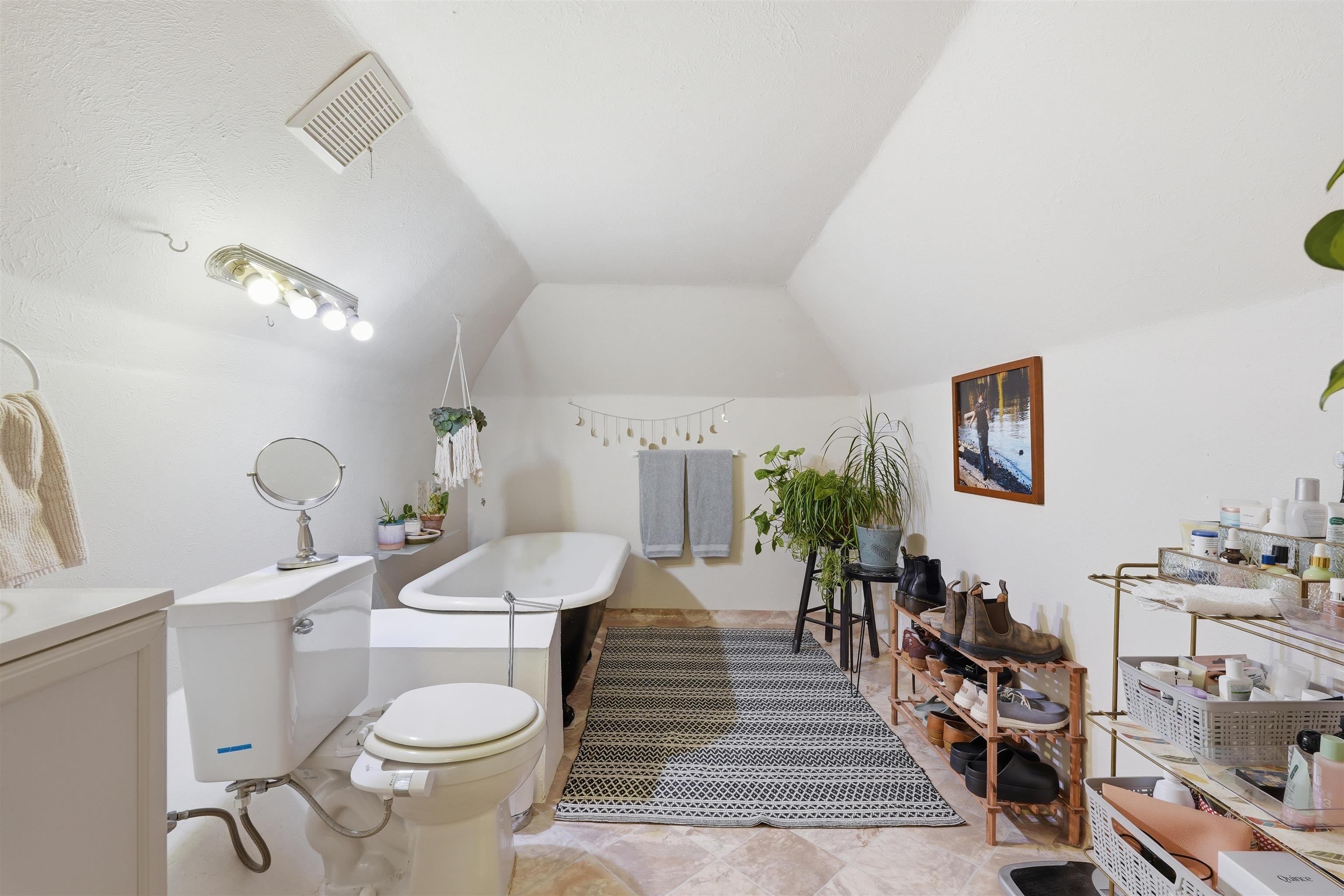 1507 E Bridgeport Ave - Photo 26