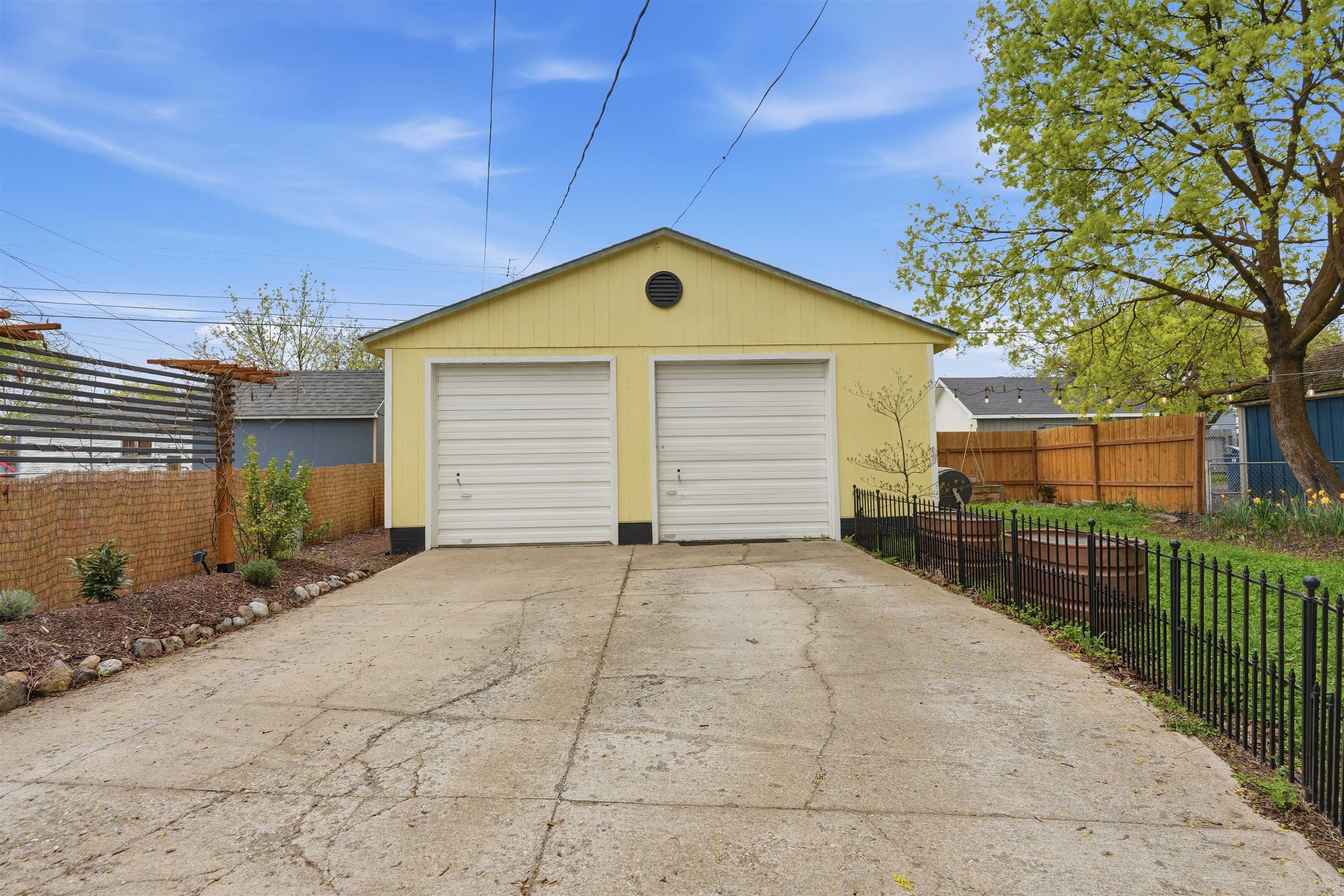 1507 E Bridgeport Ave - Photo 35