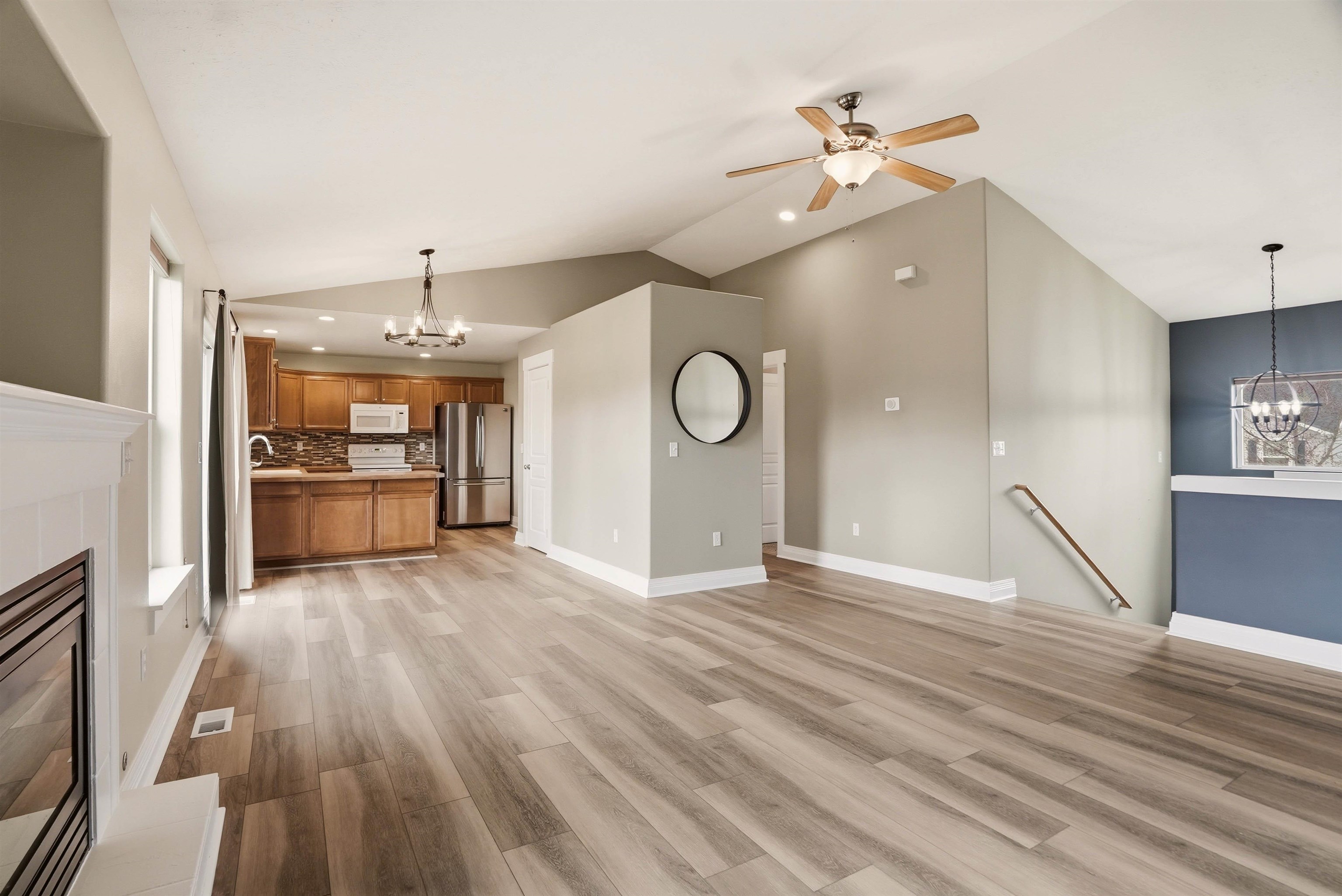 7822 N Ash Ln - Photo 4
