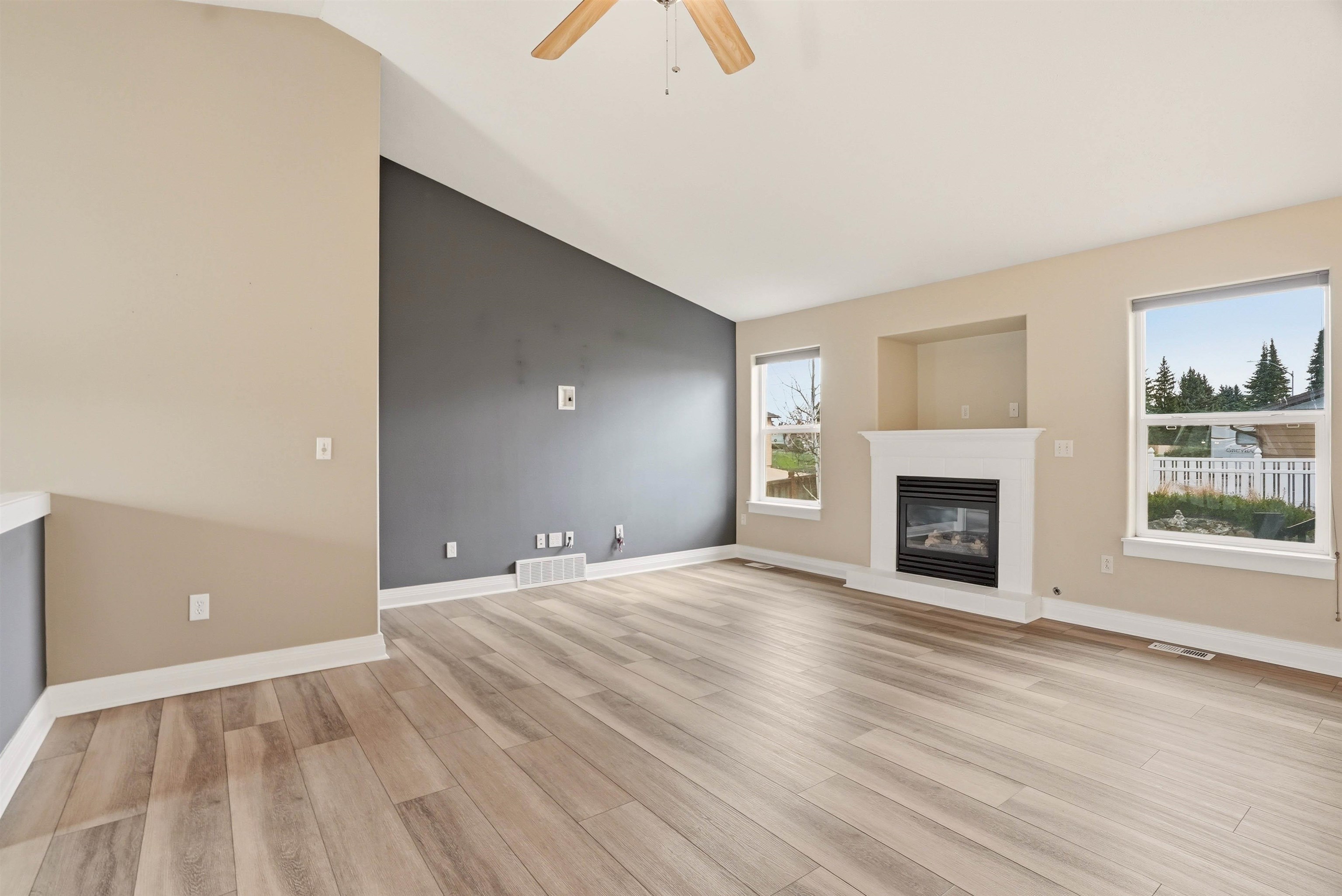 7822 N Ash Ln - Photo 5