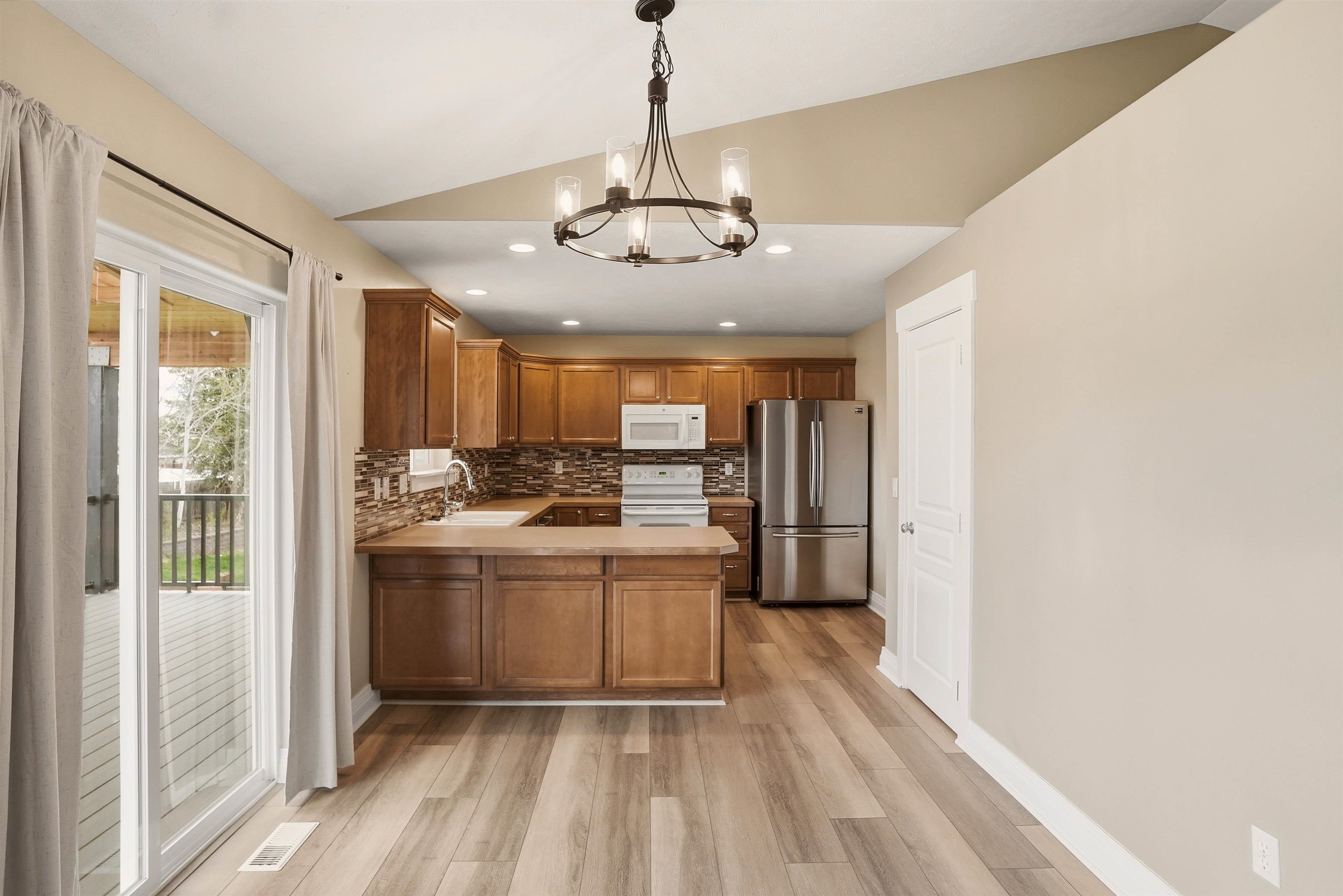 7822 N Ash Ln - Photo 6