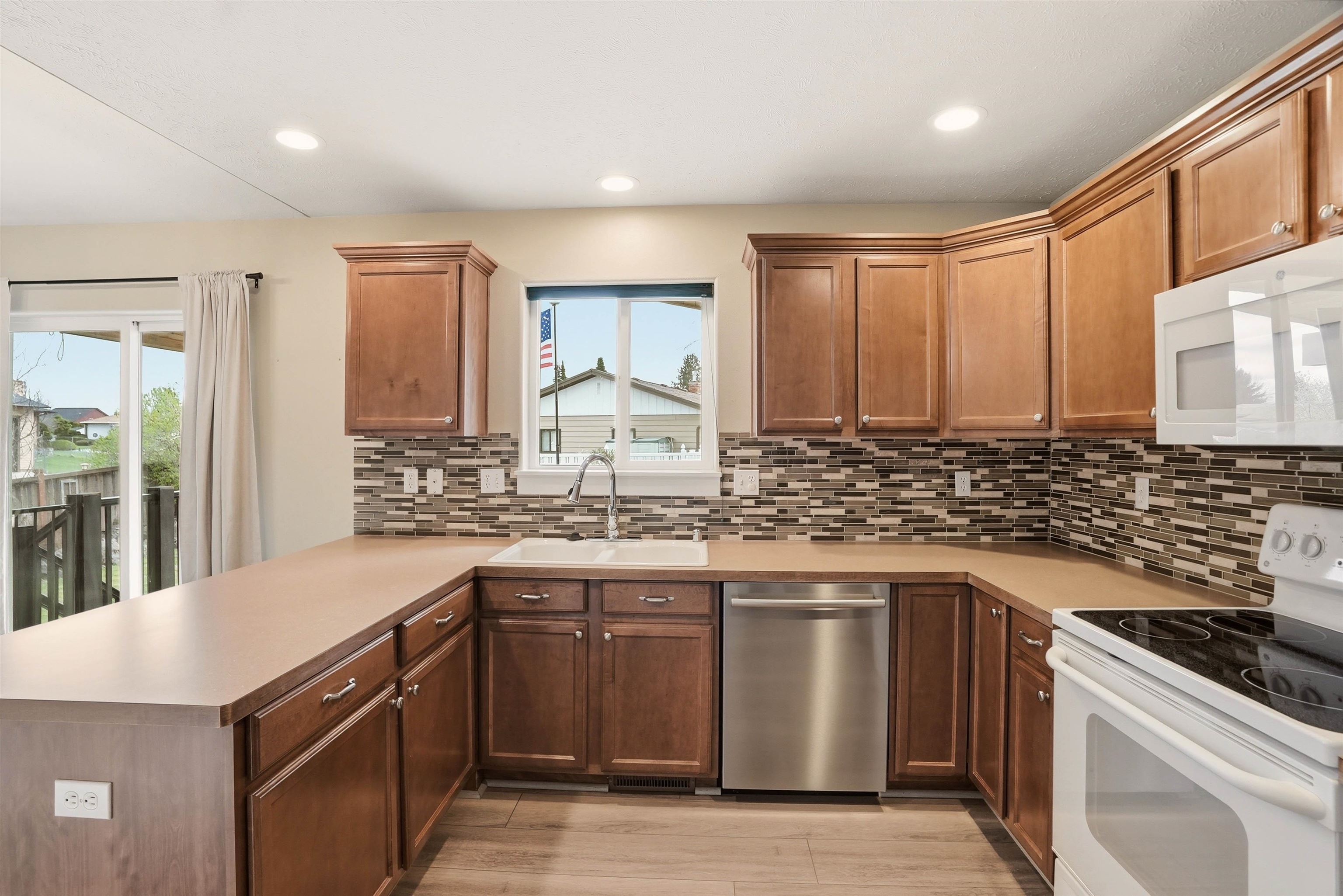 7822 N Ash Ln - Photo 9