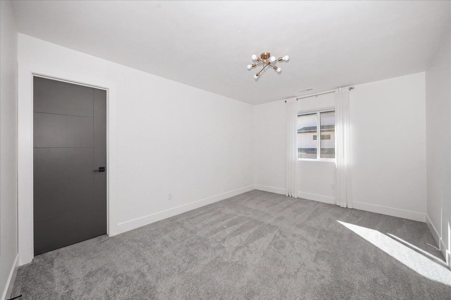 1216 S Greenacres Rd - Photo 21