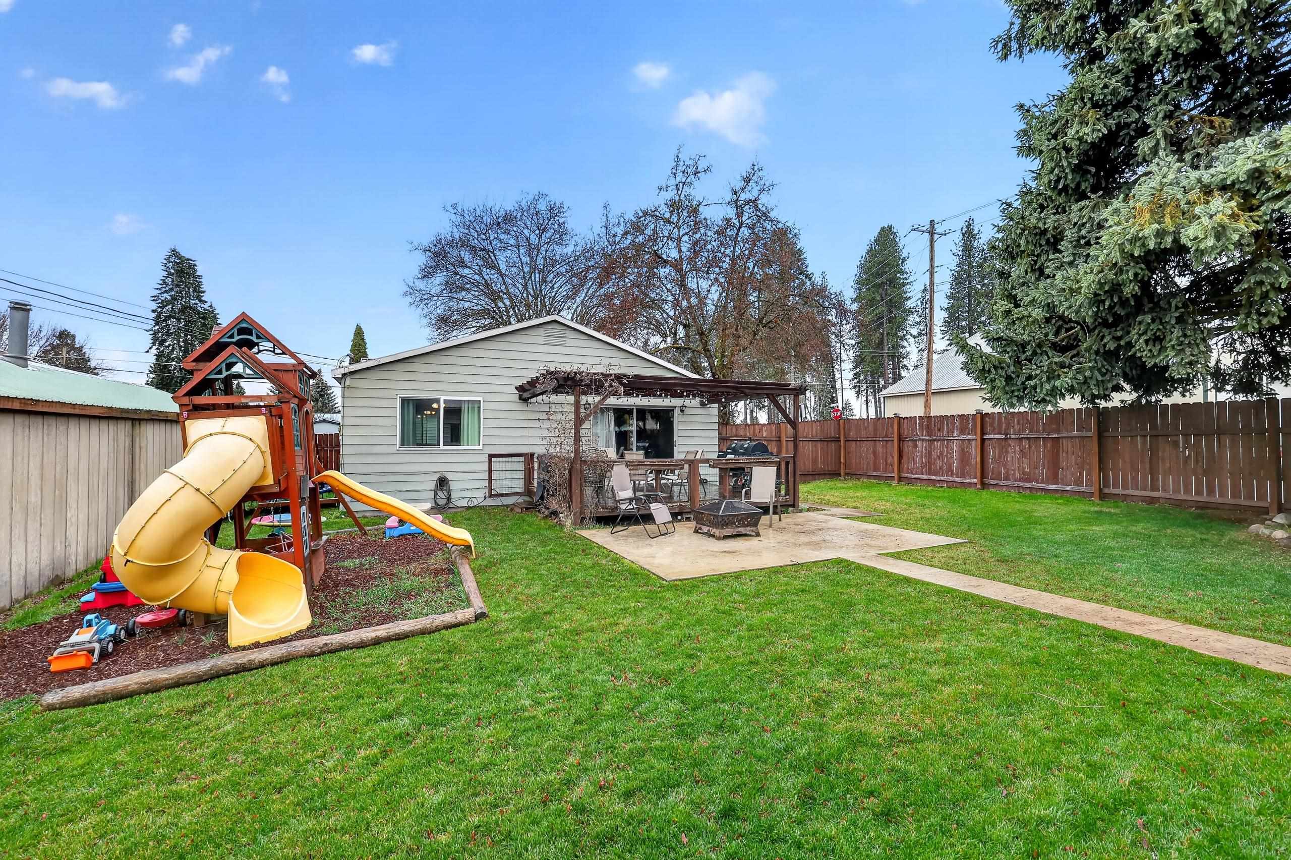 928 W 1st St - Photo 37