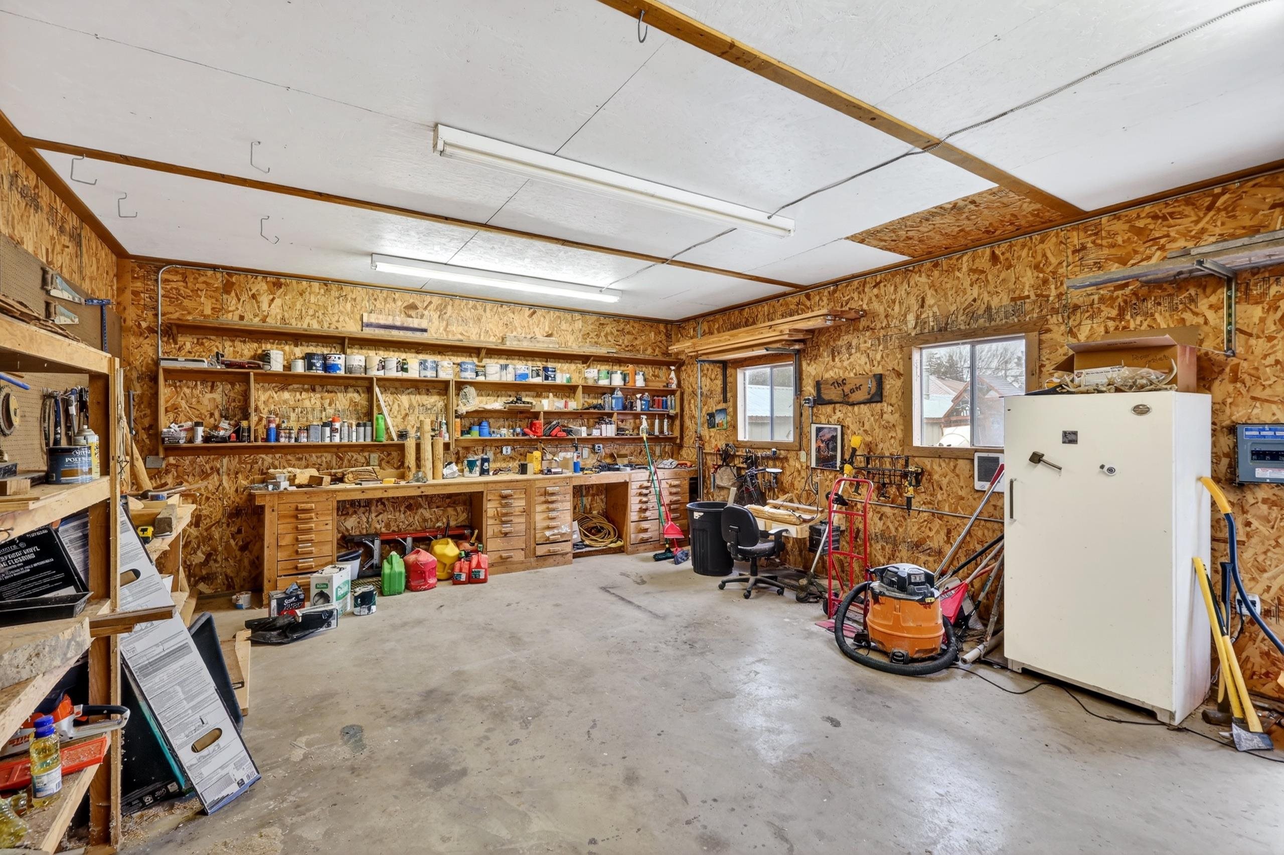 928 W 1st St - Photo 46