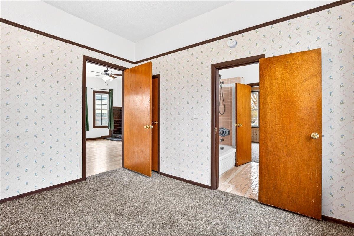 112 N College St - Photo 13