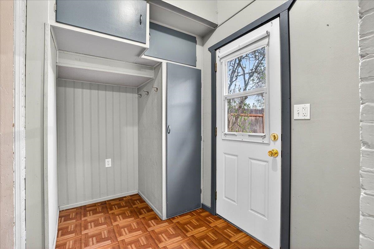 112 N College St - Photo 18