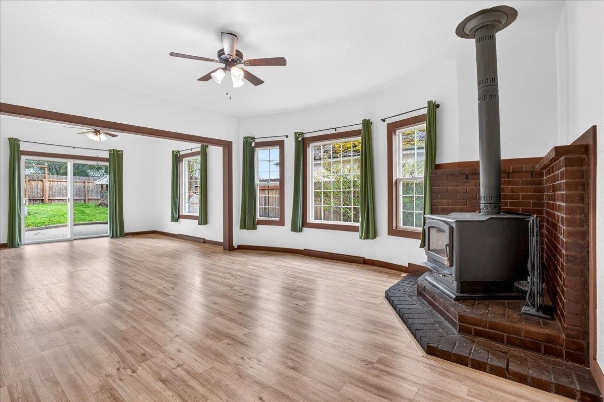 112 N College St - Photo 5