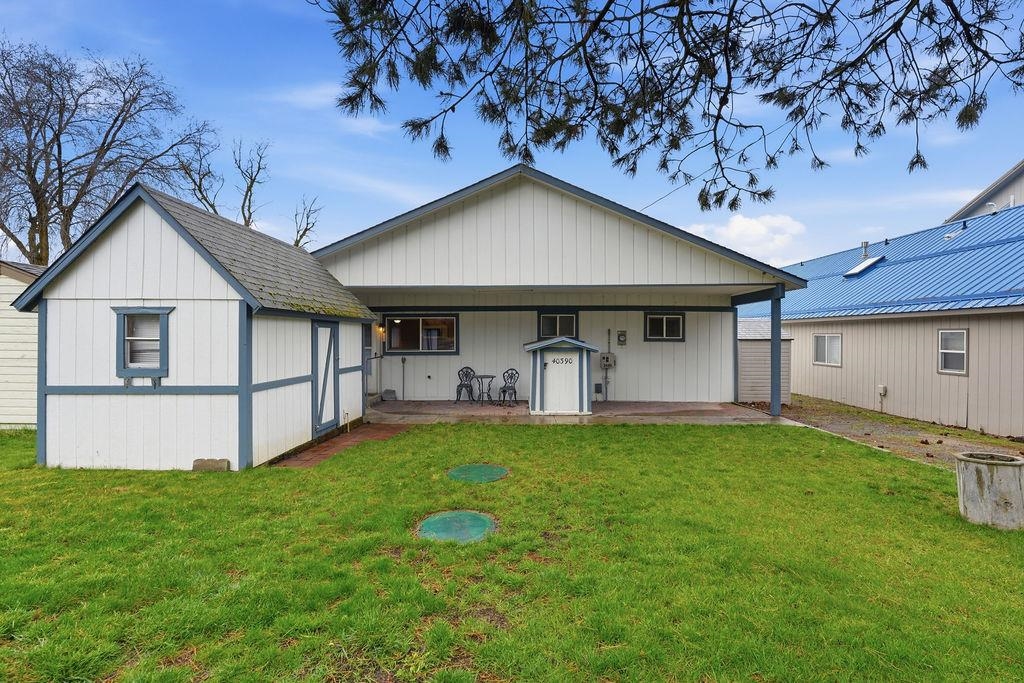 40390 Sunnyside Beach Rd - Photo 43