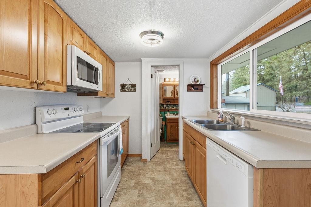 40390 Sunnyside Beach Rd - Photo 6
