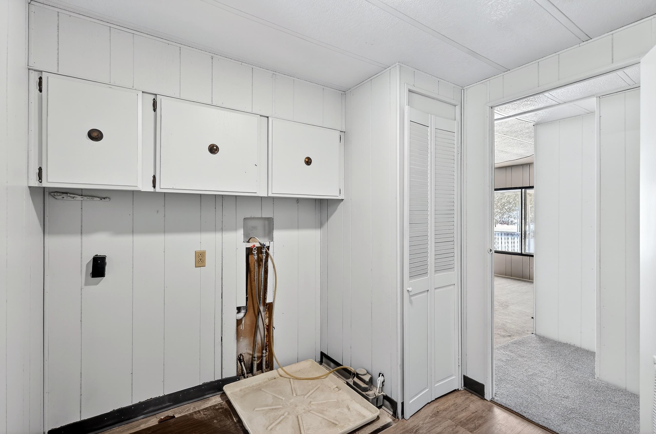 824 E Spence St - Photo 18