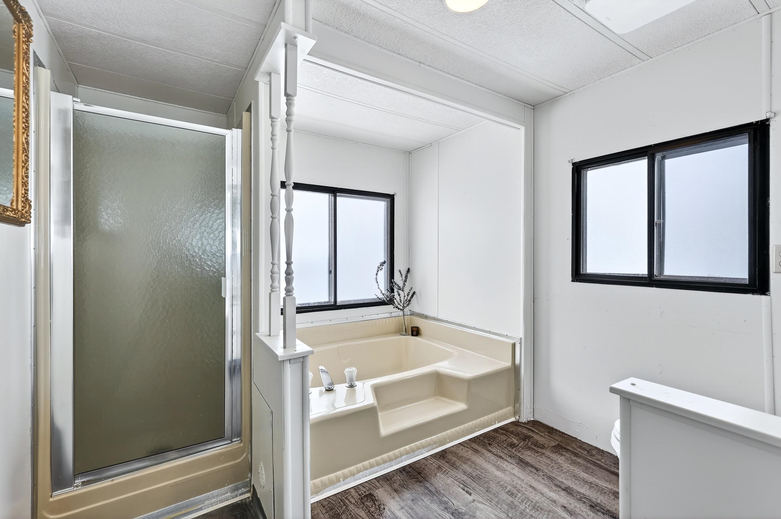 824 E Spence St - Photo 23