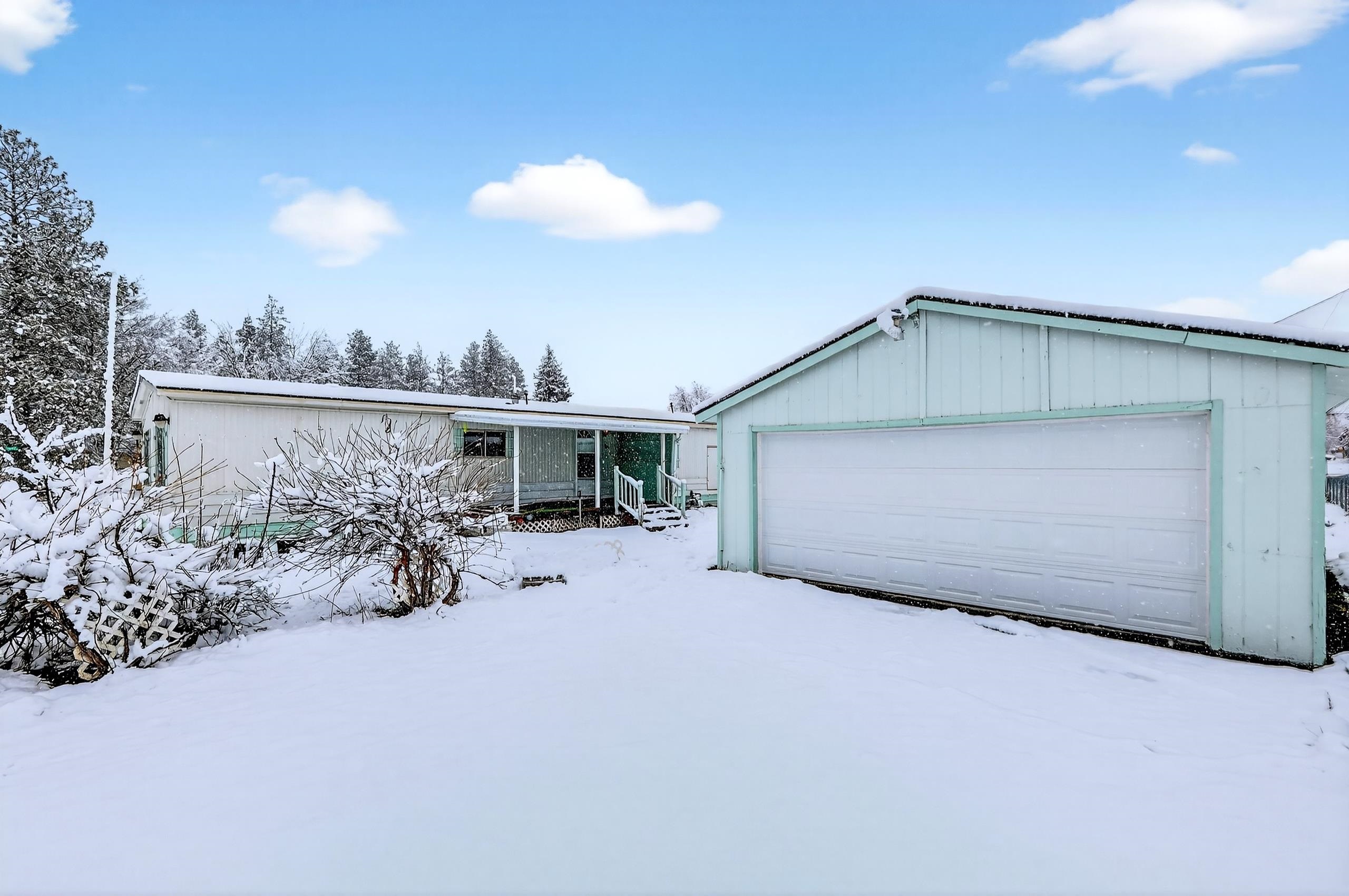 824 E Spence St - Photo 38