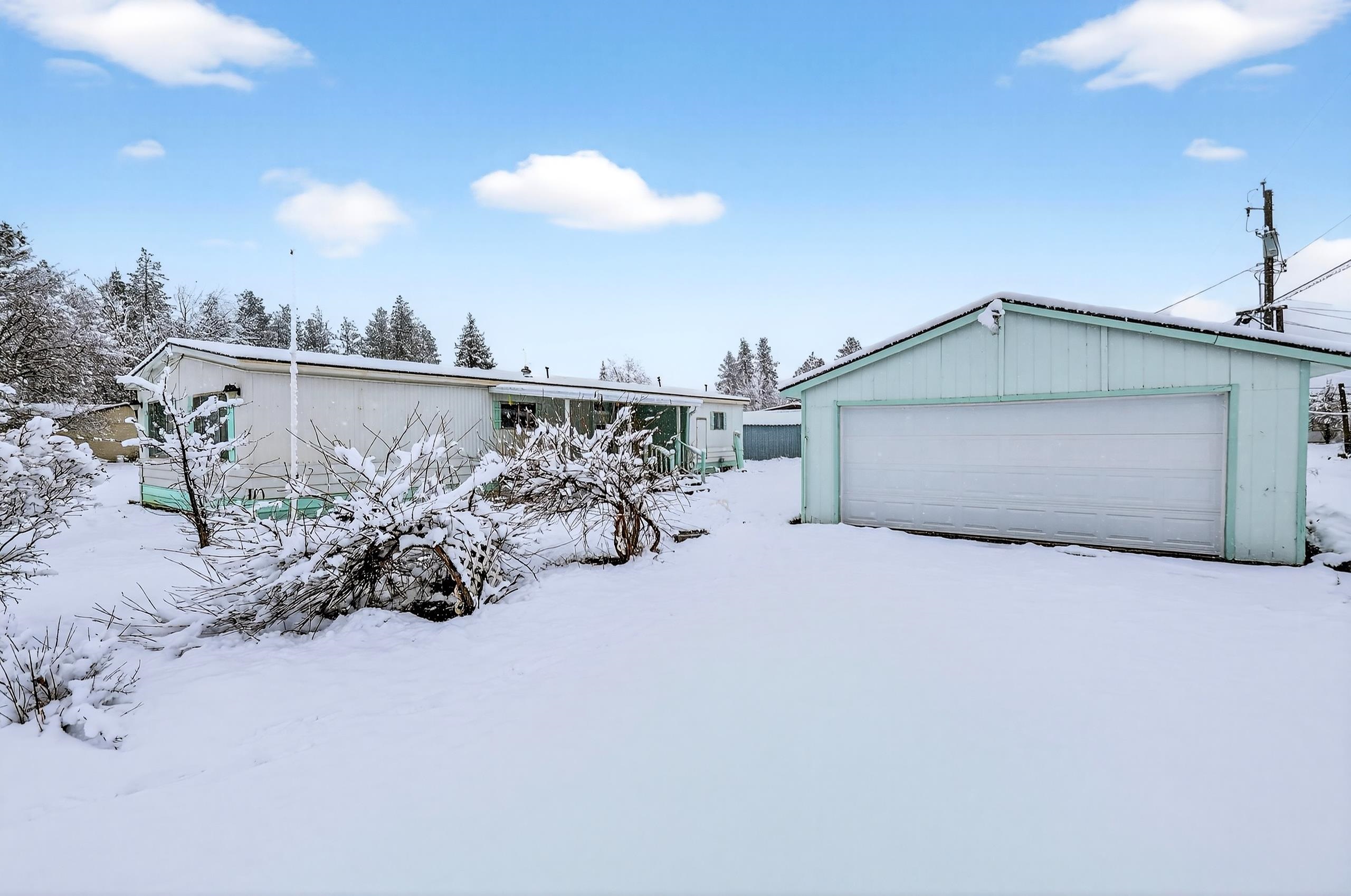 824 E Spence St - Photo 39