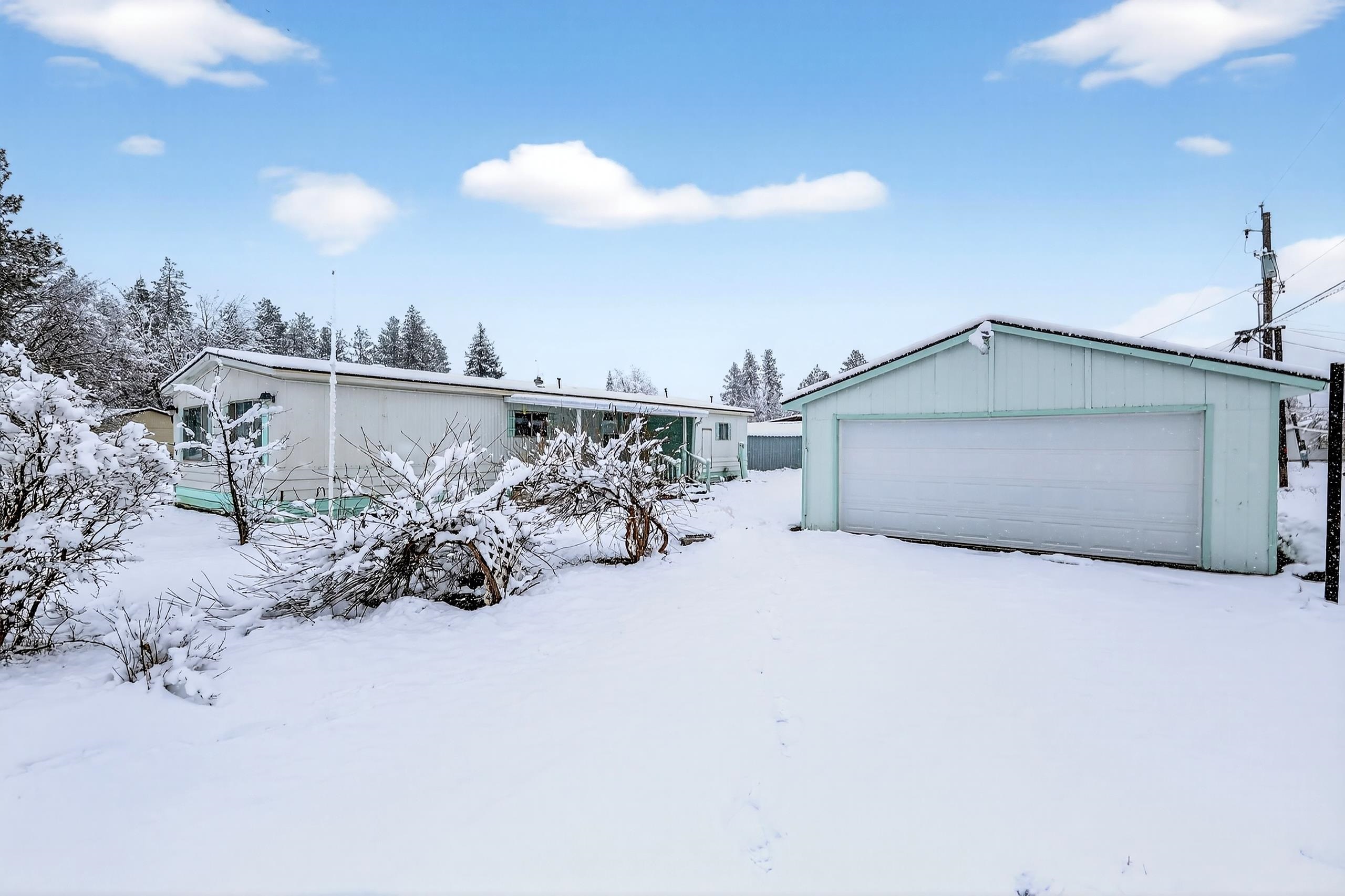 824 E Spence St - Photo 43