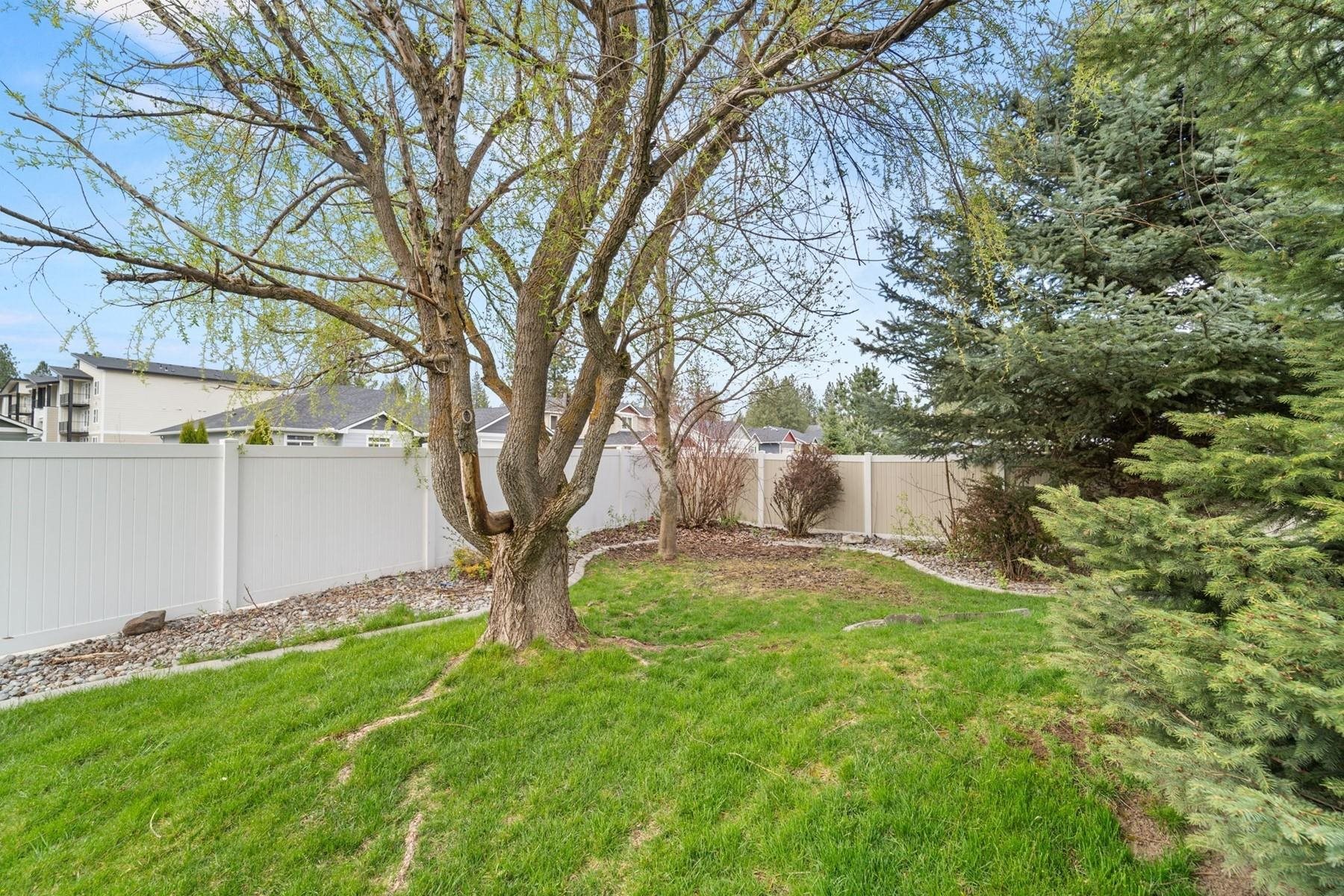 12823 N Pittsburg Ave - Photo 34