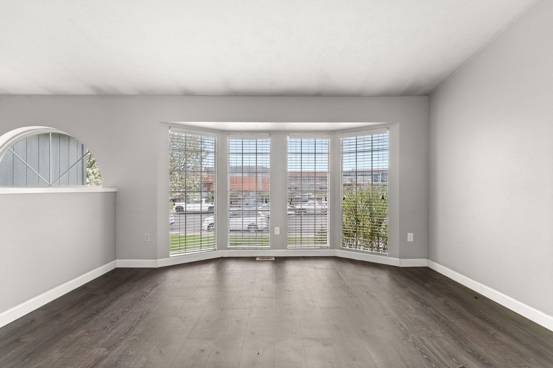 12823 N Pittsburg Ave - Photo 7