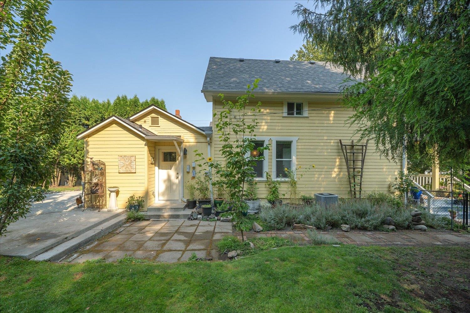 19 N Ash St - Photo 18