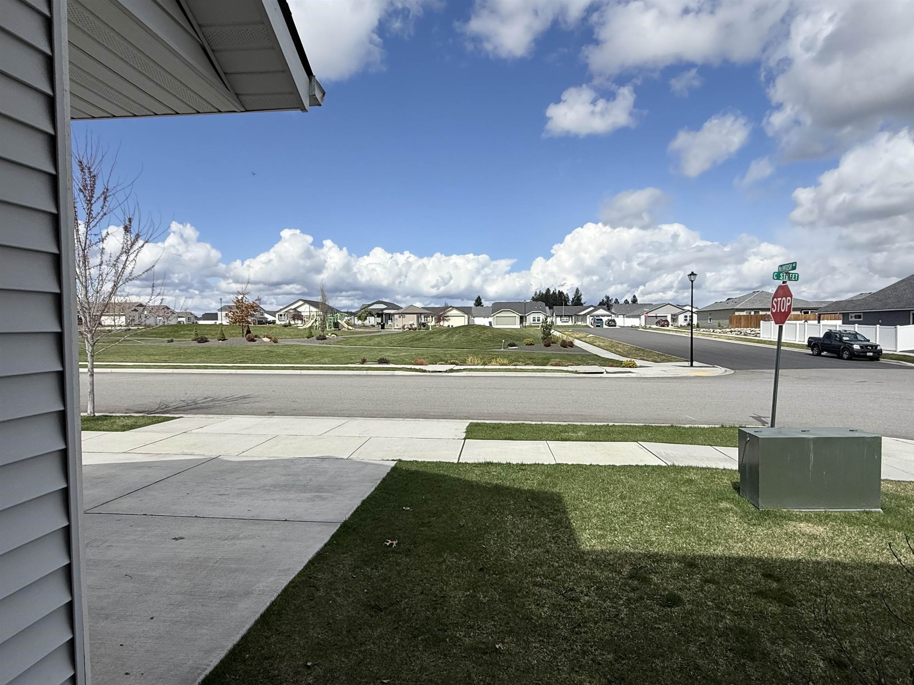 1734 E C St - Photo 31