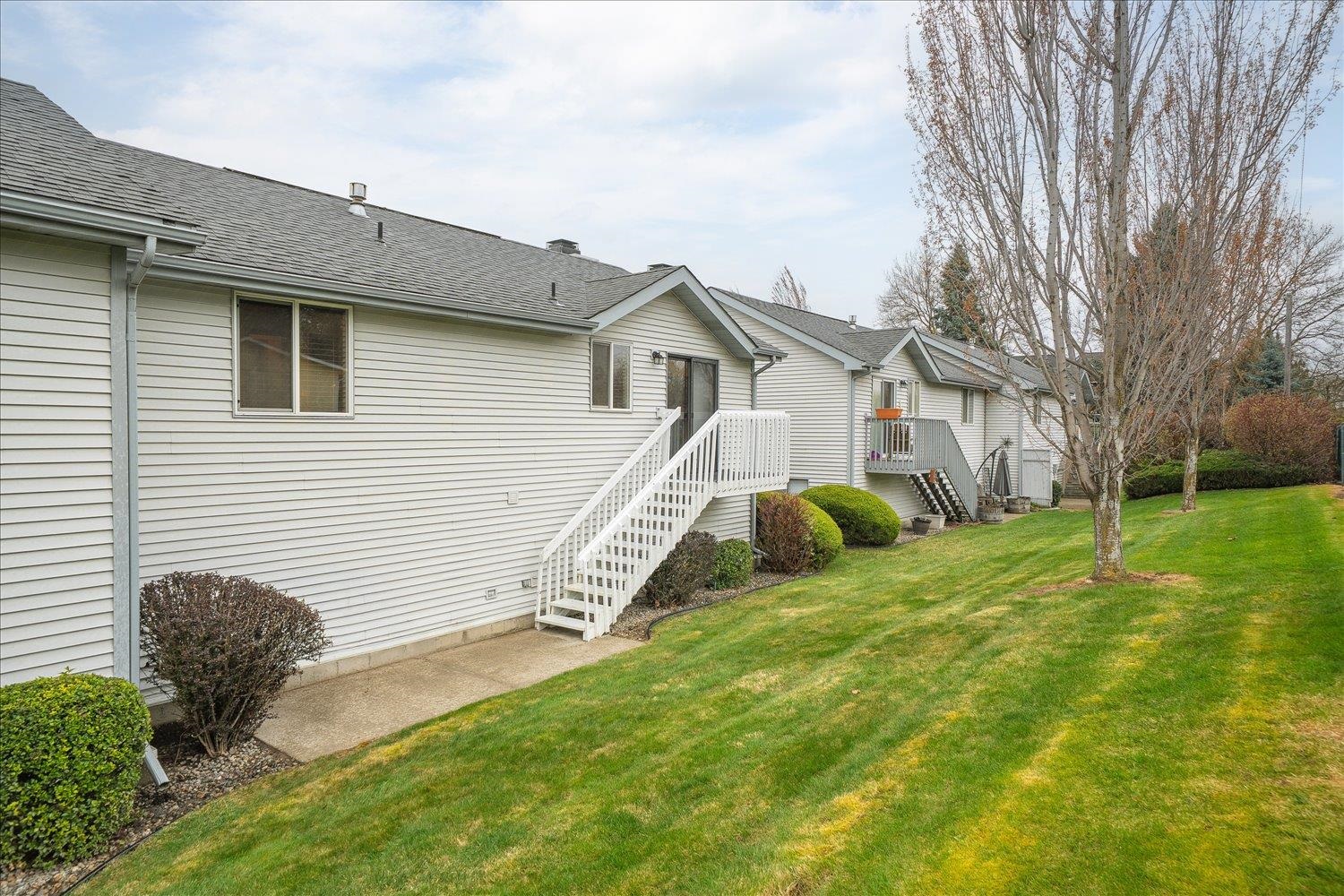 950 E Calkins Dr - Photo 25