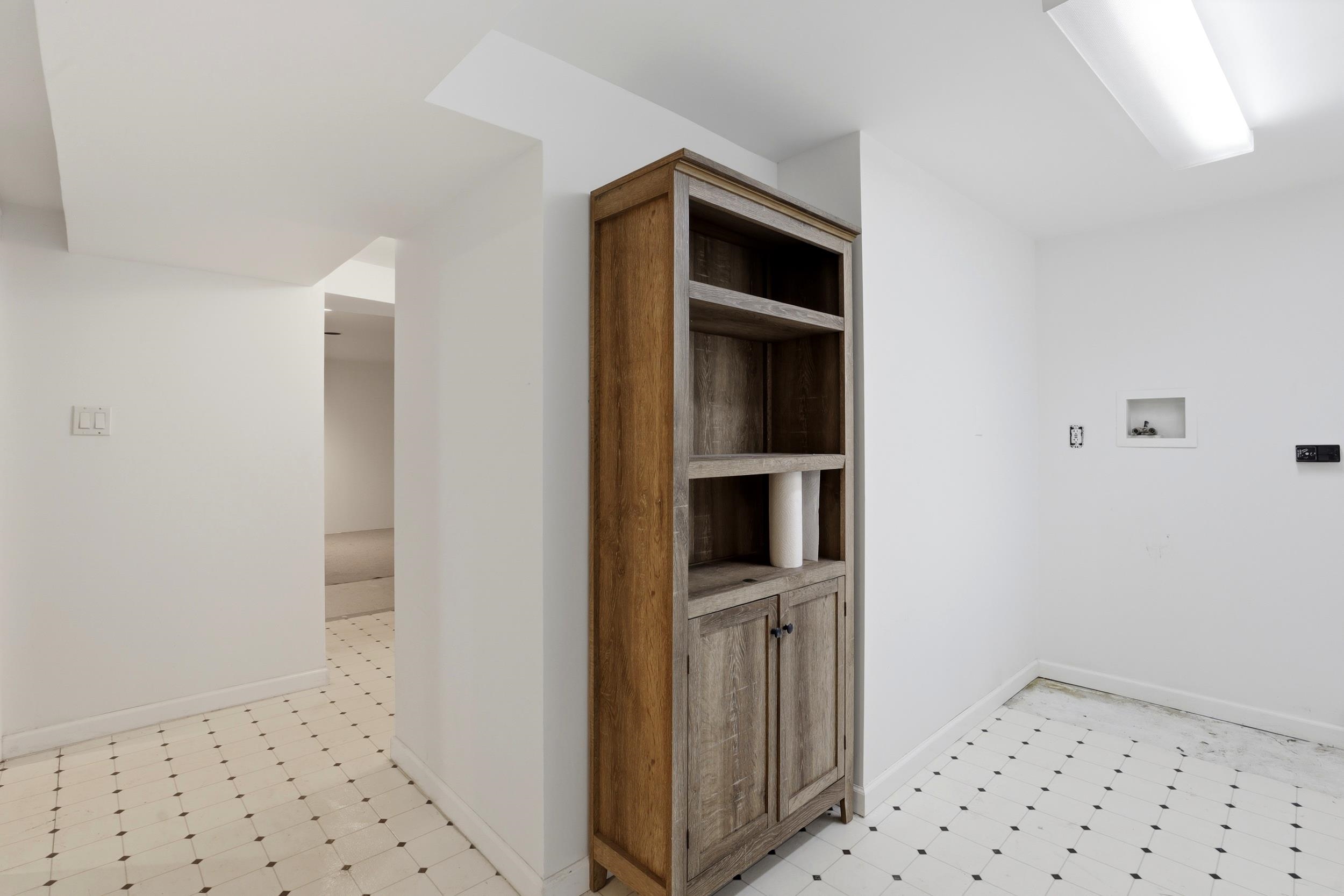 11910 E 26th Ave - Photo 35