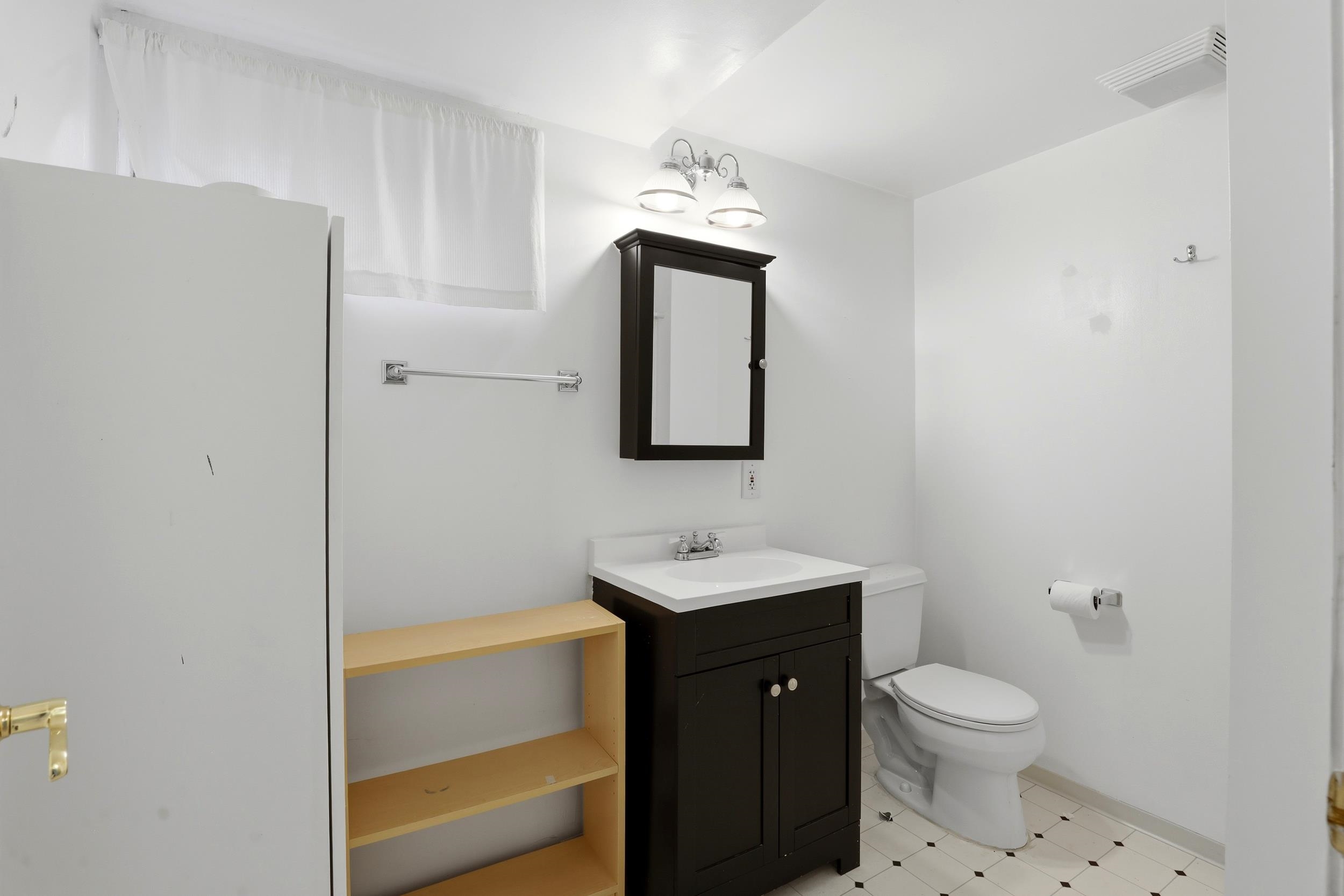 11910 E 26th Ave - Photo 36