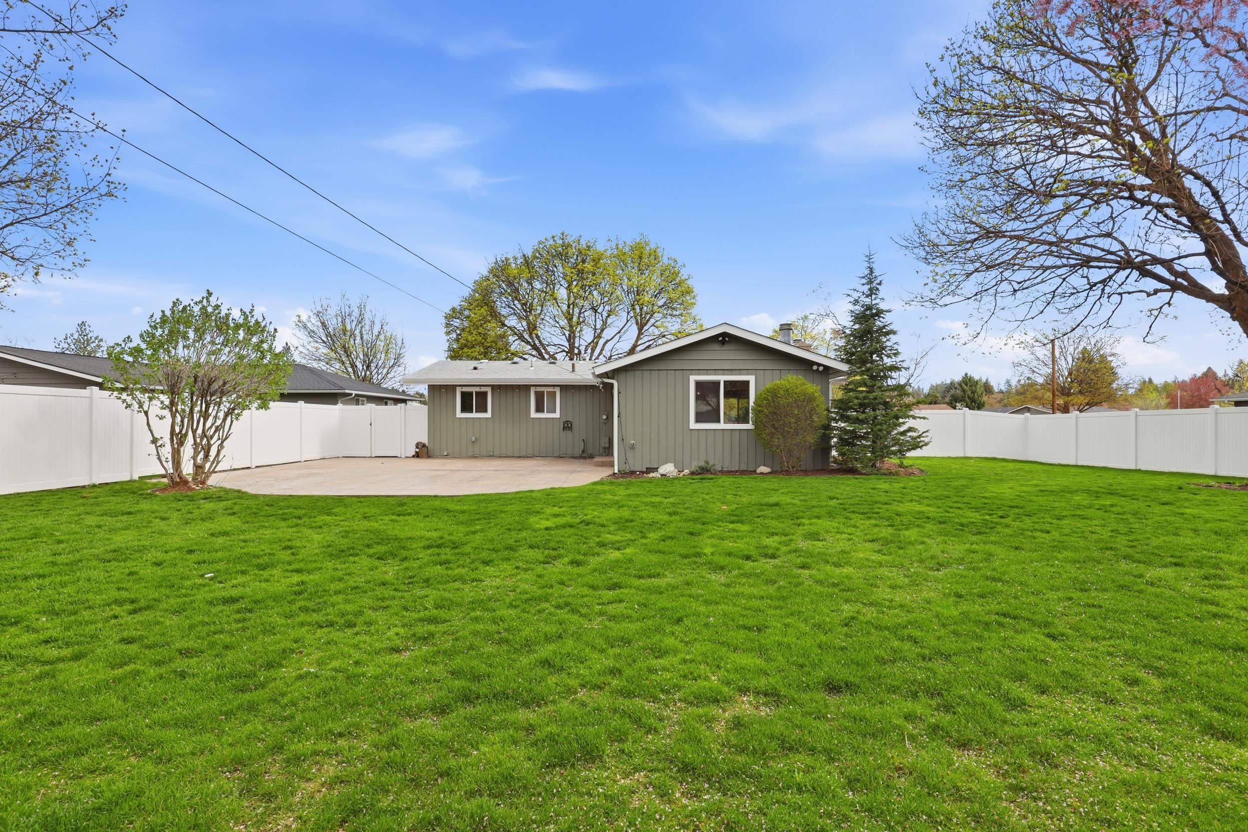 11910 E 26th Ave - Photo 43