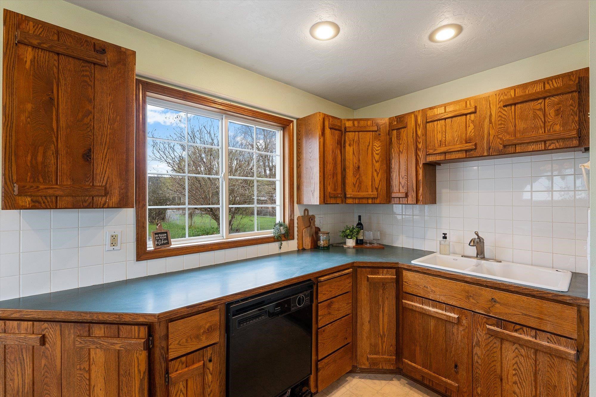 14417 E Longfellow Ave - Photo 7