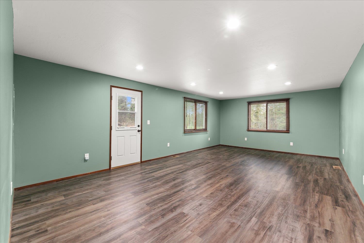 6 E Wild Rose Rd - Photo 10