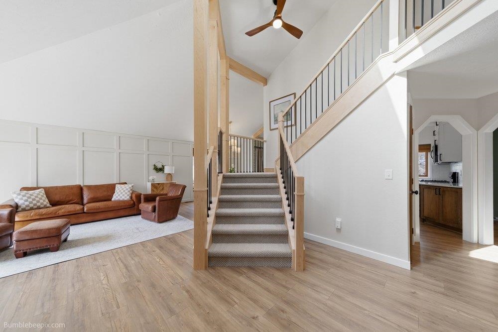 5212 W Alderwood Ave - Photo 4