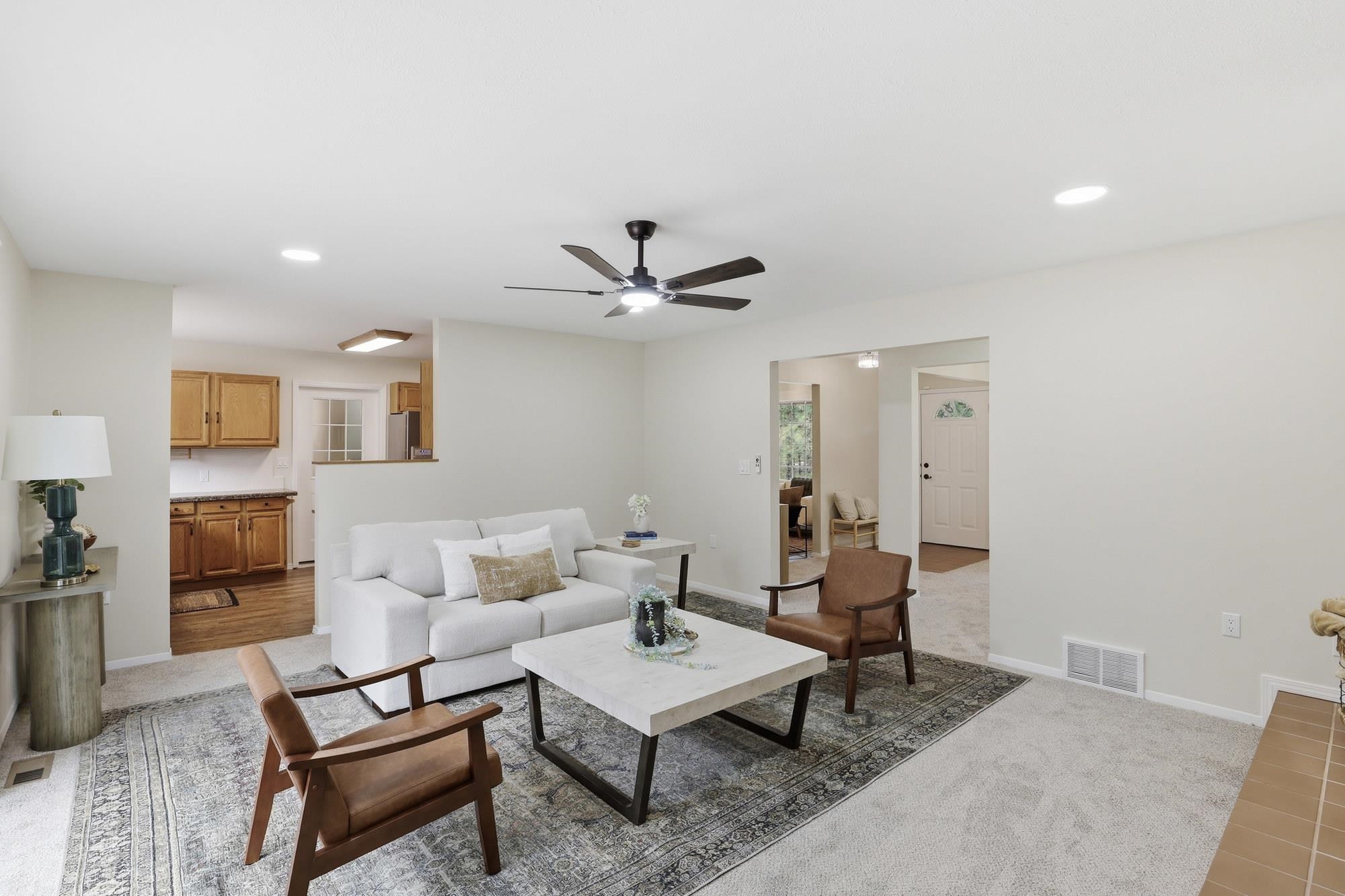 424 S Brooks Rd - Photo 4